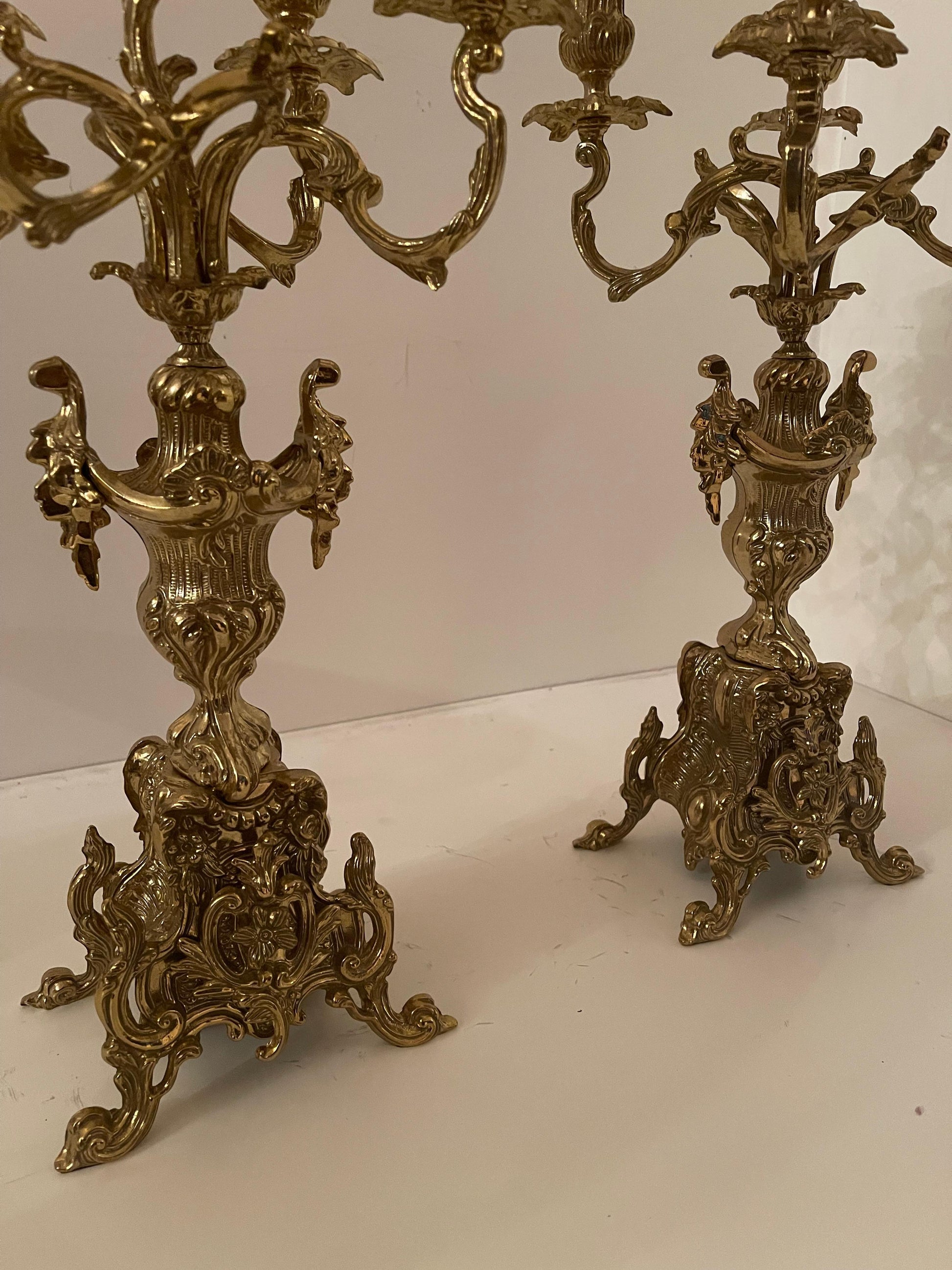 Coppia di candelabri in bronzo dorato stile Napoleone III XX secolo