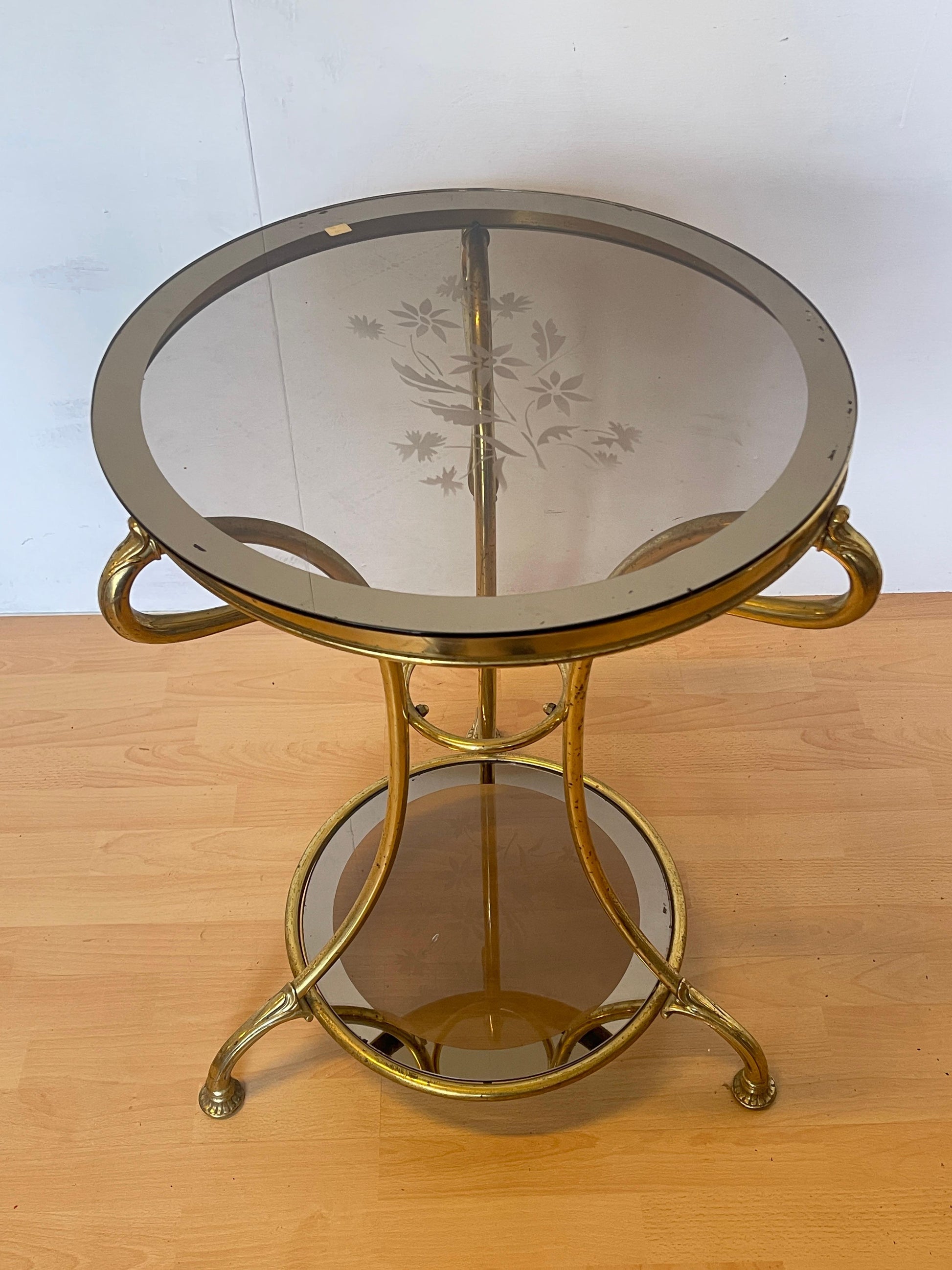 Tavolino con Base in ottone Dorato e Piano in Vetro Decorato, anni '90