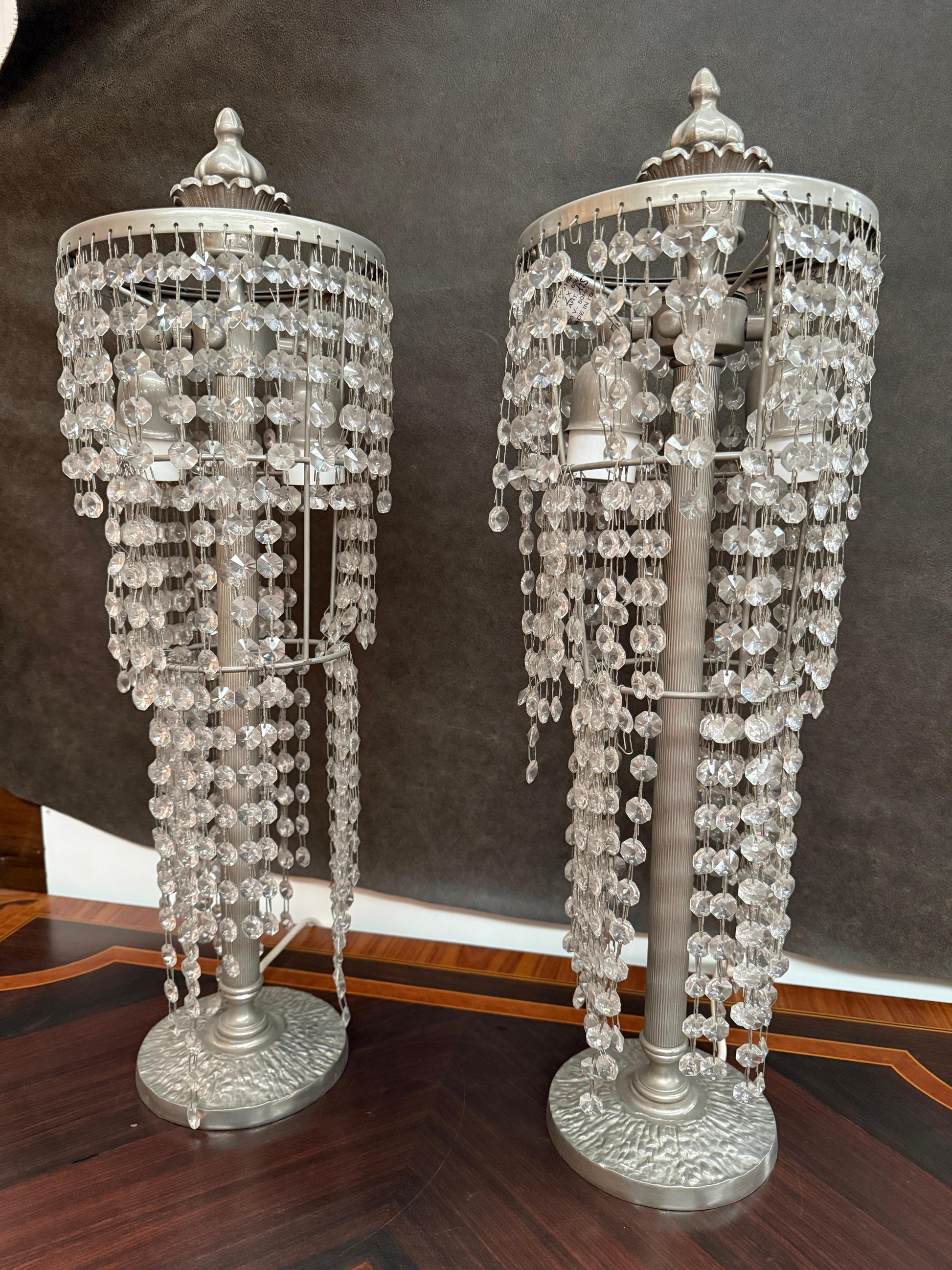 Coppia di lampade da tavolo eleganti rugiano in stile classico italiano anni '80