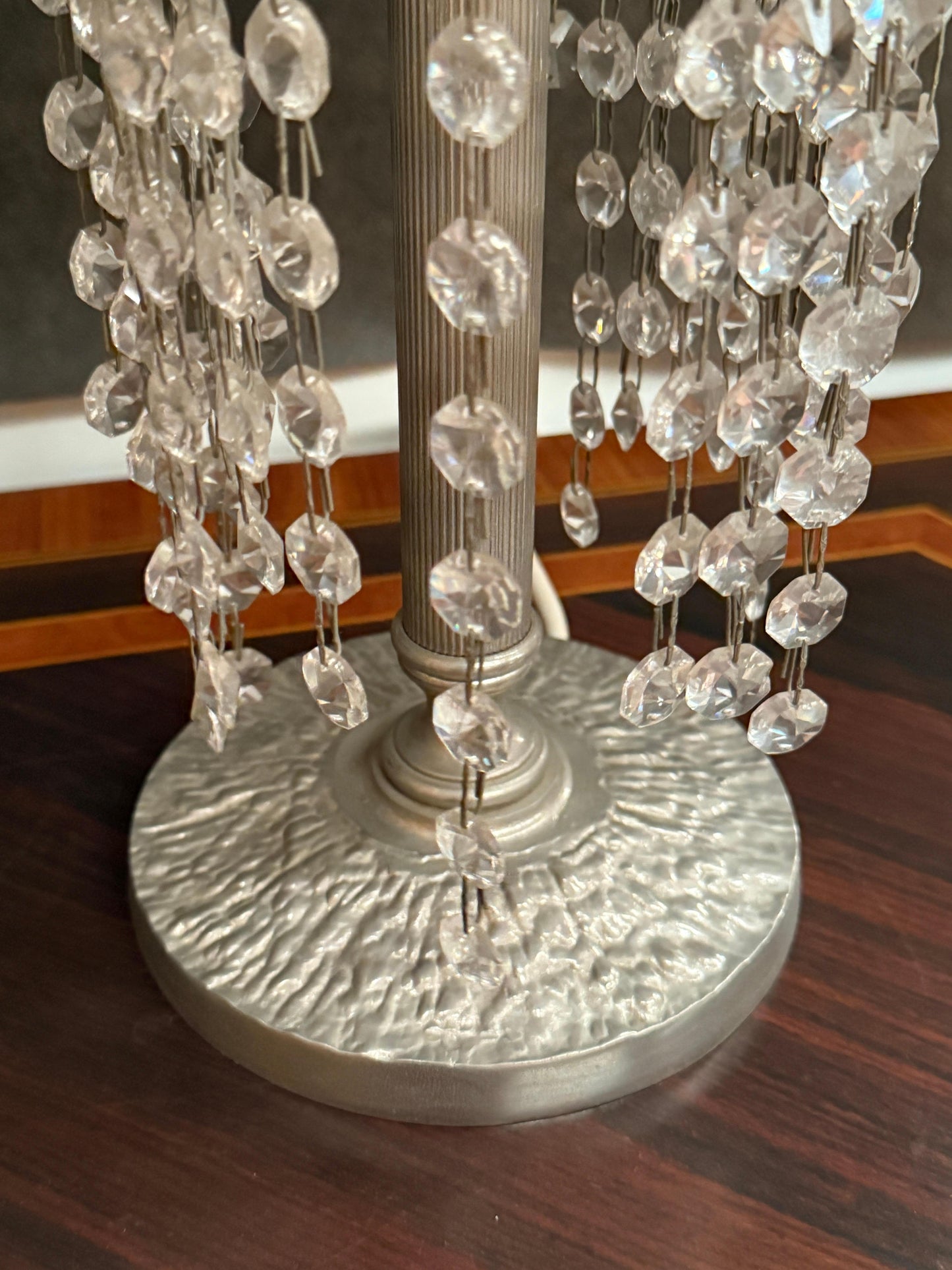 Coppia di lampade da tavolo eleganti rugiano in stile classico italiano anni '80