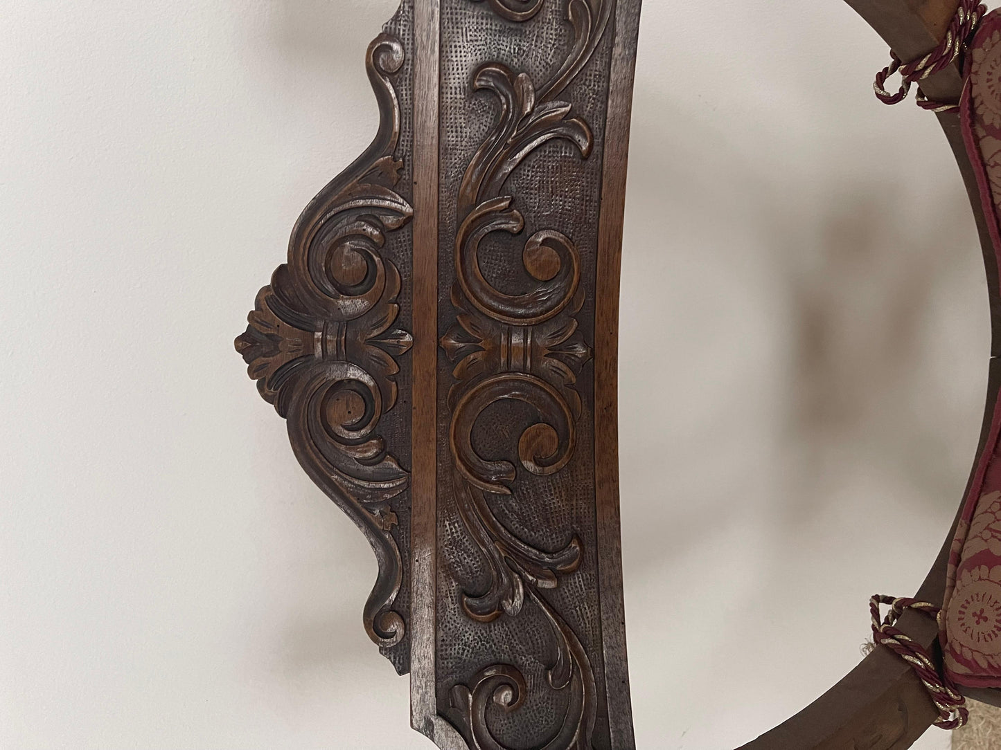 Italian Poltrona curule o dagobert in noce antica anni '20