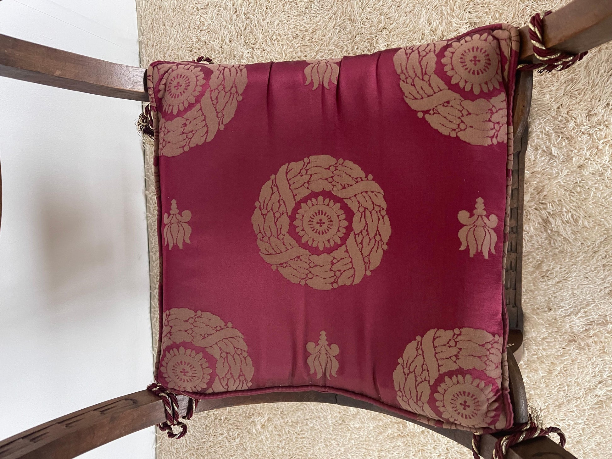 Italian Poltrona curule o dagobert in noce antica anni '20