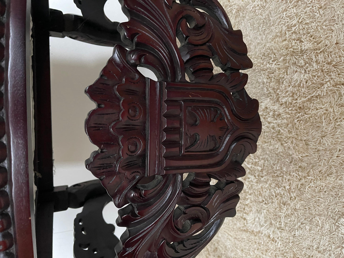 Grande trono lion king italiano stile dark poltrone reale del secolo XX