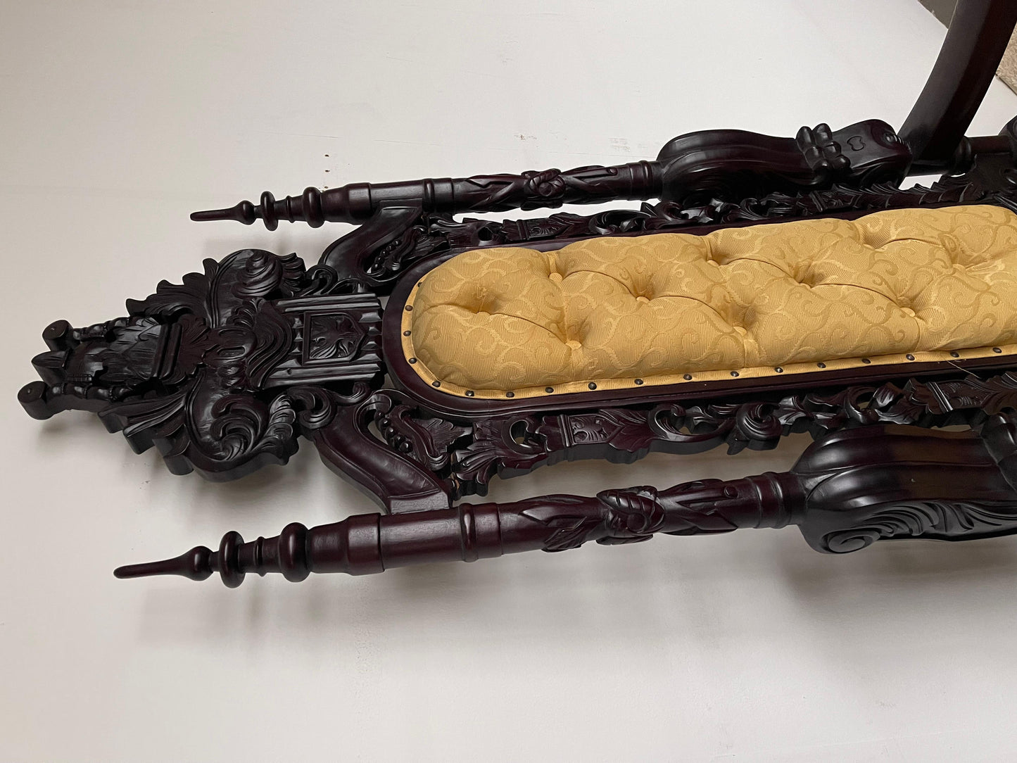 Grande trono lion king italiano stile dark poltrone reale del secolo XX