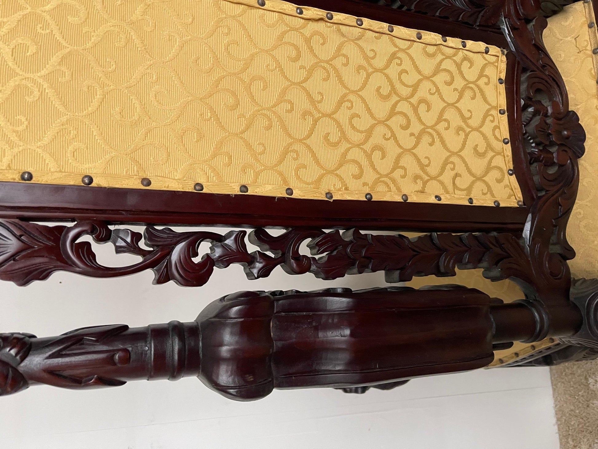 Grande trono lion king italiano stile dark poltrone reale del secolo XX