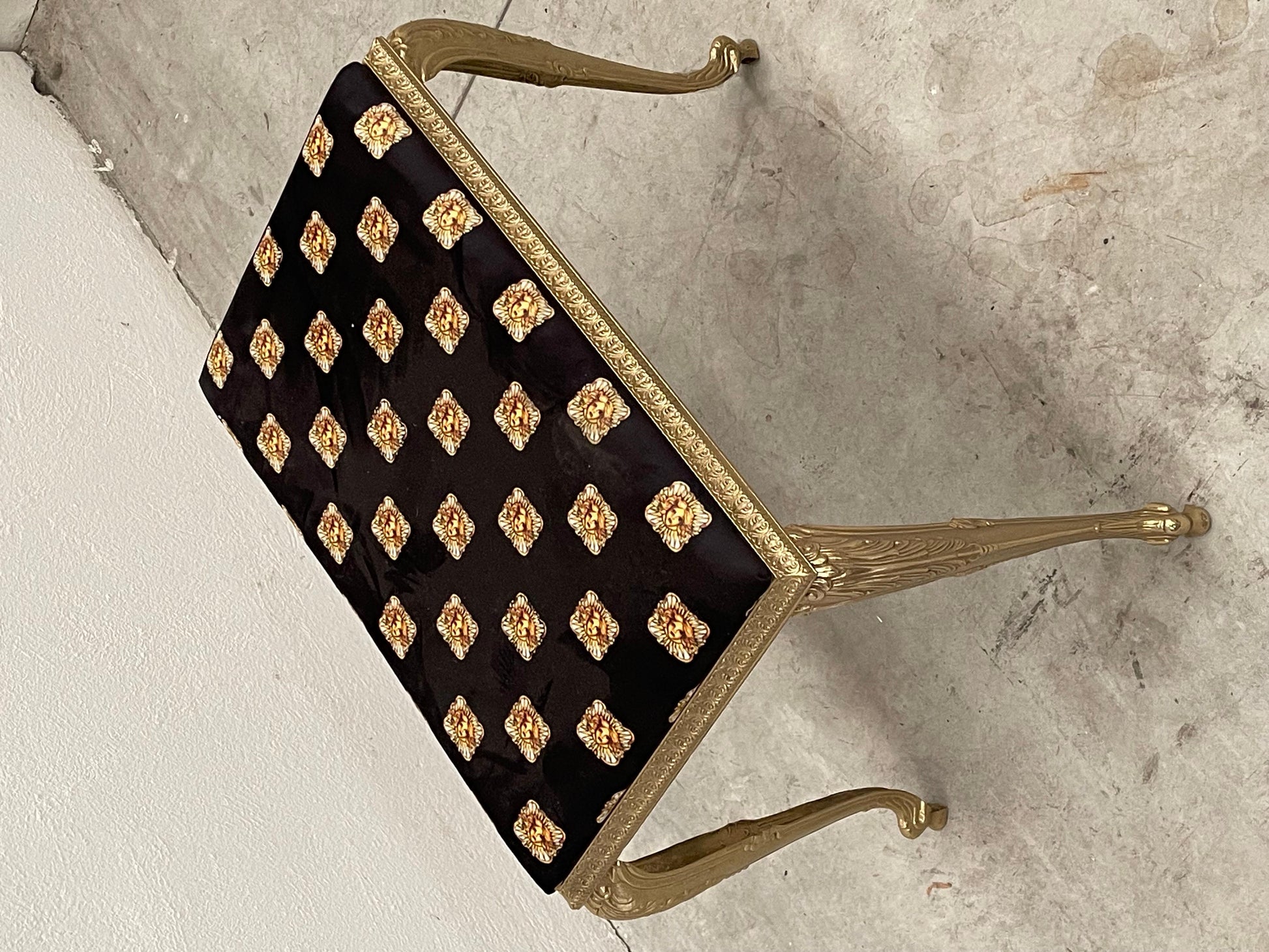 Piccola panchina nera style vintage