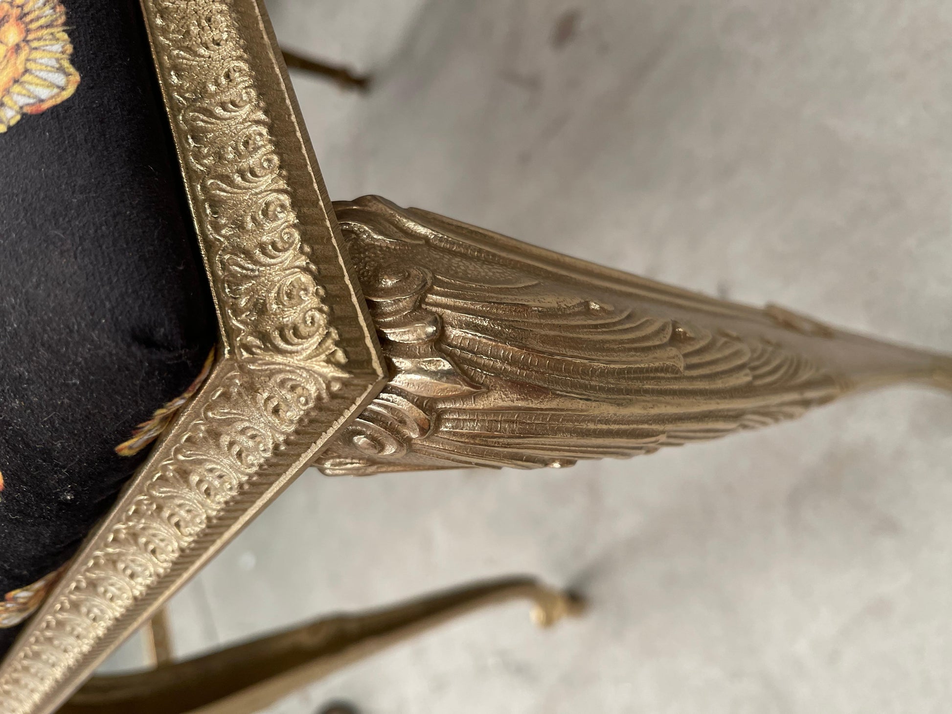 Piccola panchina nera style vintage