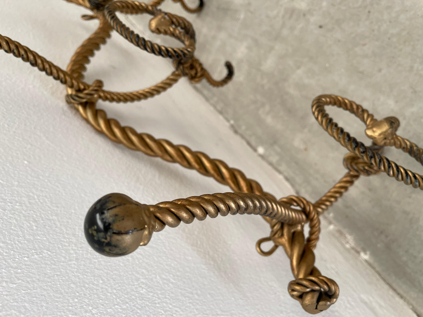 Attaccapanni murale bronzo