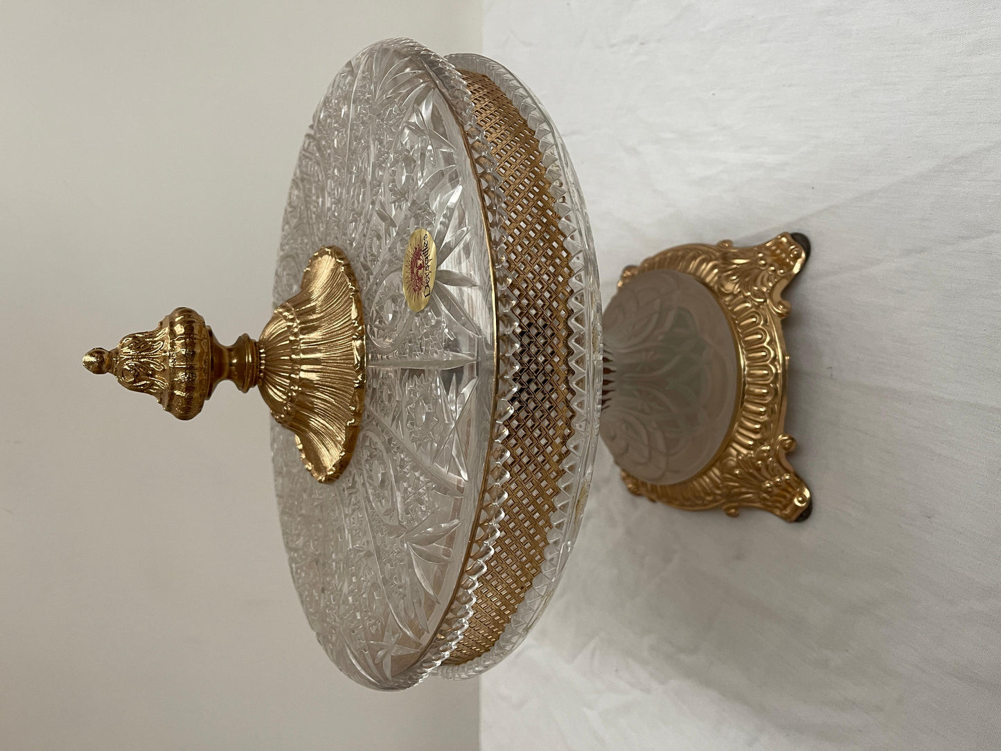 Centrotavola italiano di lusso in cristallo e bronzo dorato stile parigi anni'90