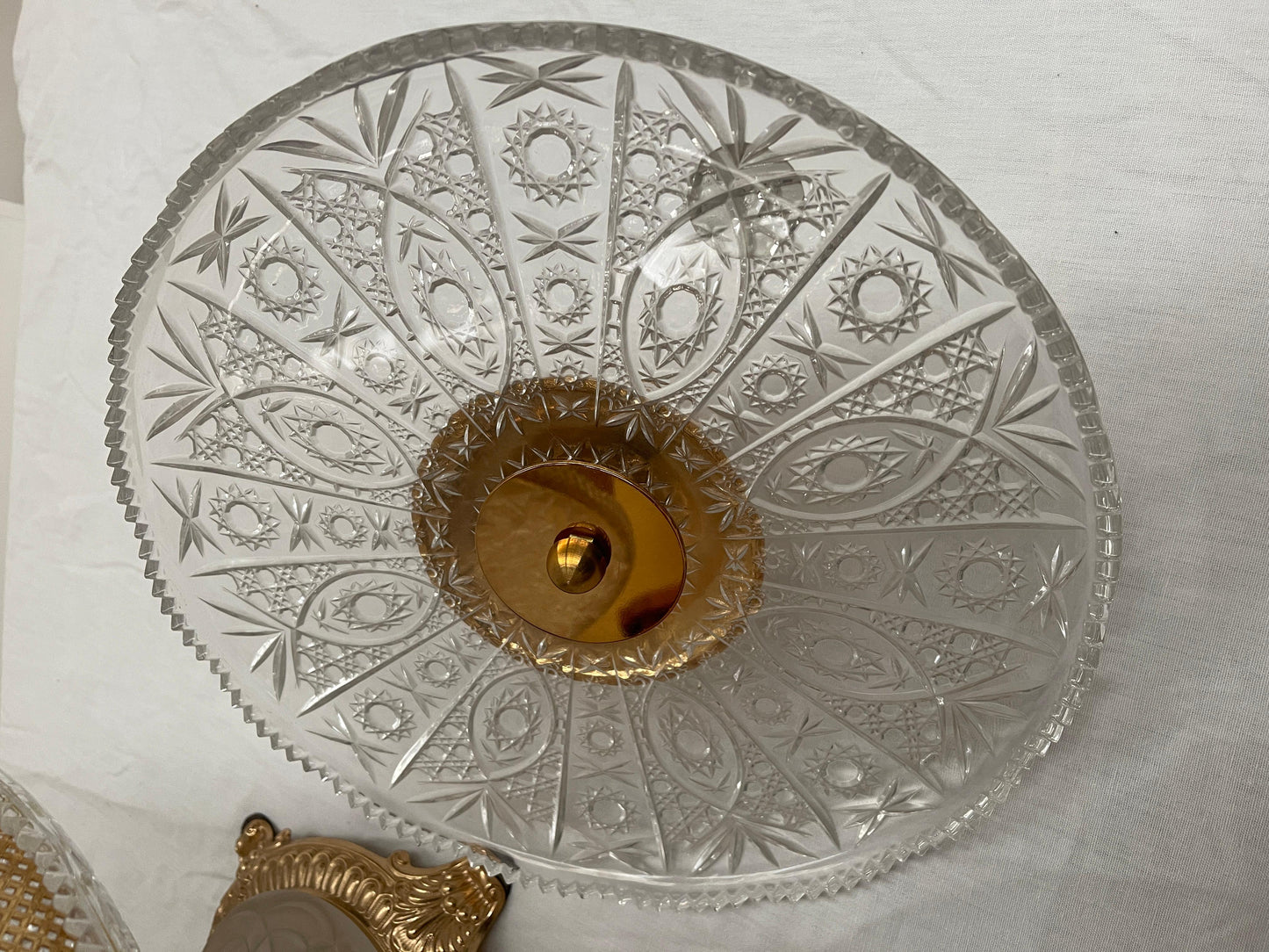 Centrotavola italiano di lusso in cristallo e bronzo dorato stile parigi anni'90