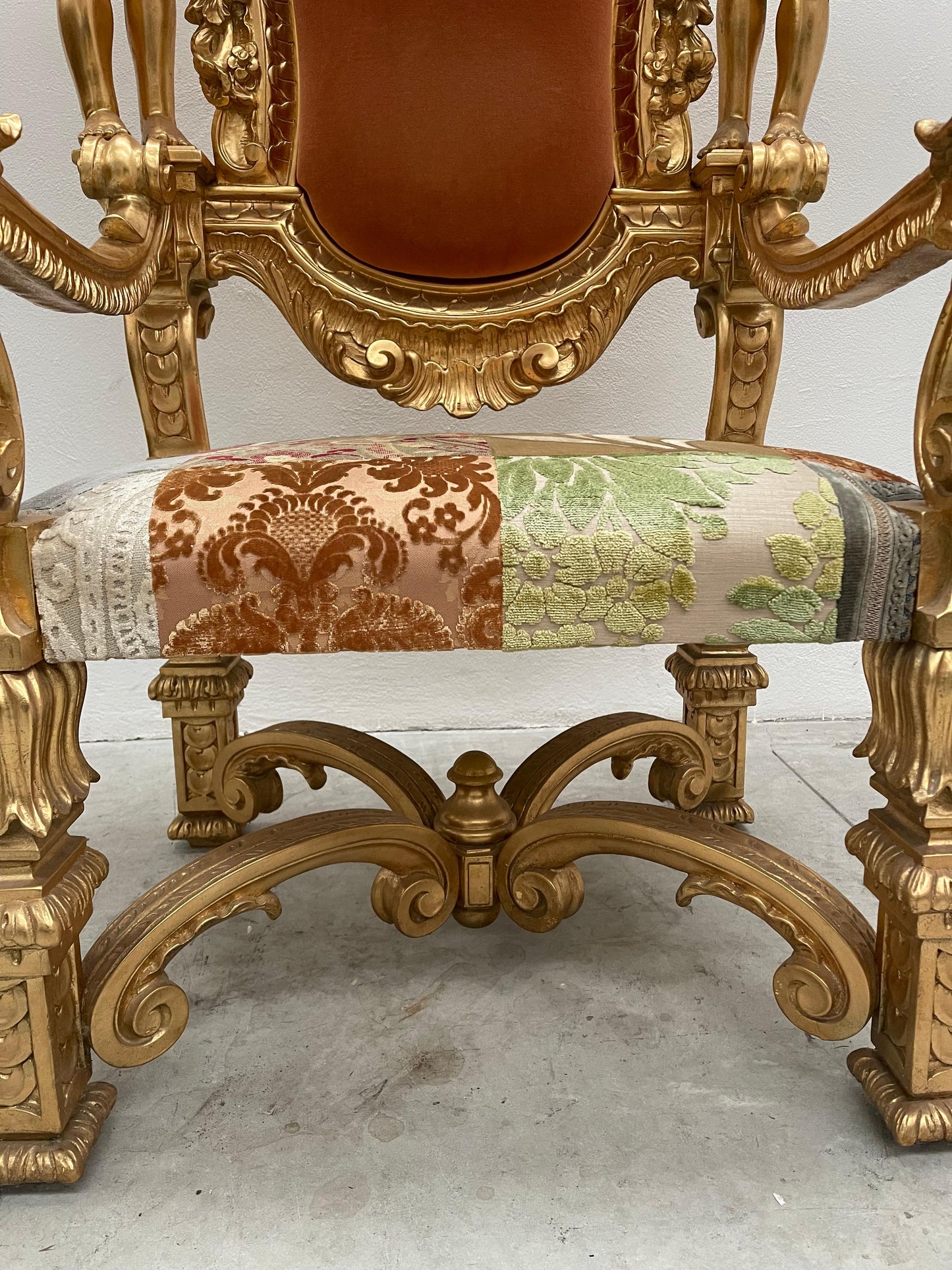 Italian Trono Renascimiento really