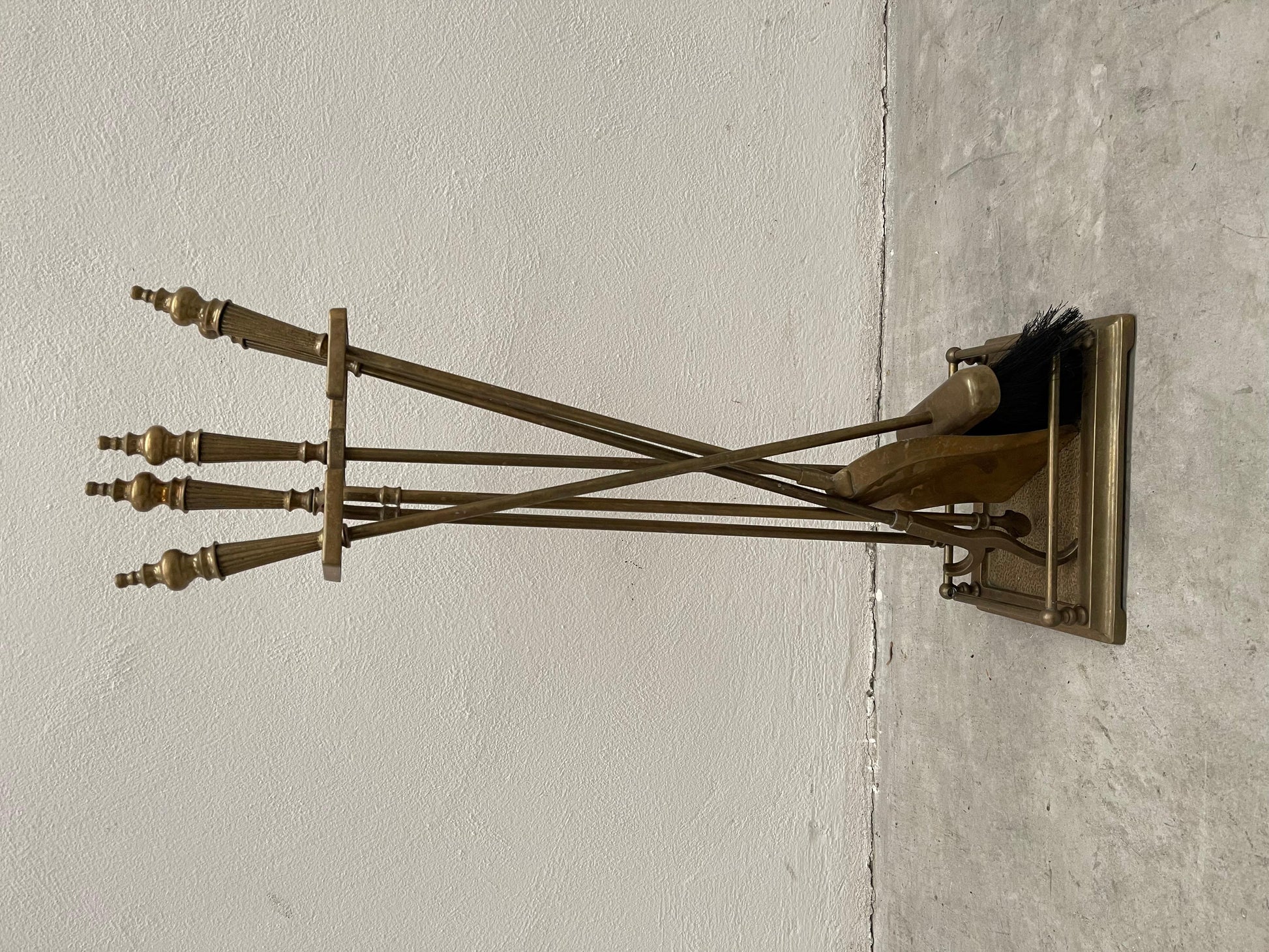 Attrezzi da camino vintage ottone