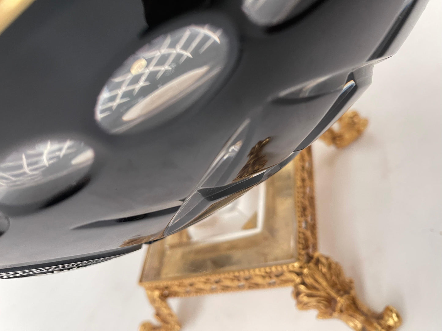 Capolavoro in Cristallo molato a mano in bronzo dorato