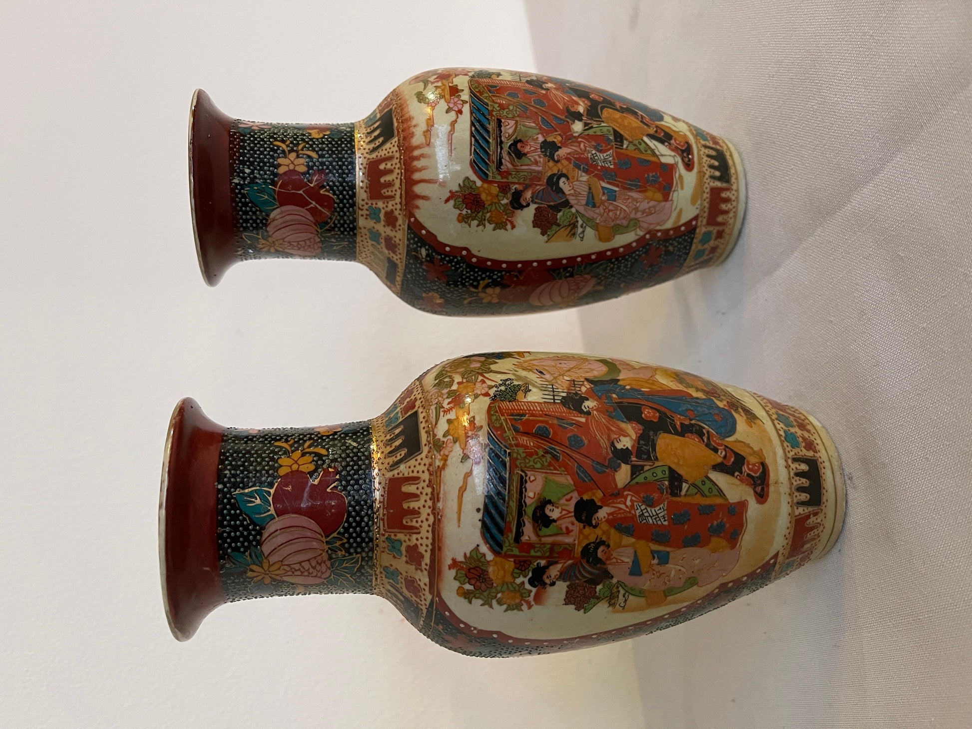 Antica coppia di vasi giapponesi stile meiji XX secolo