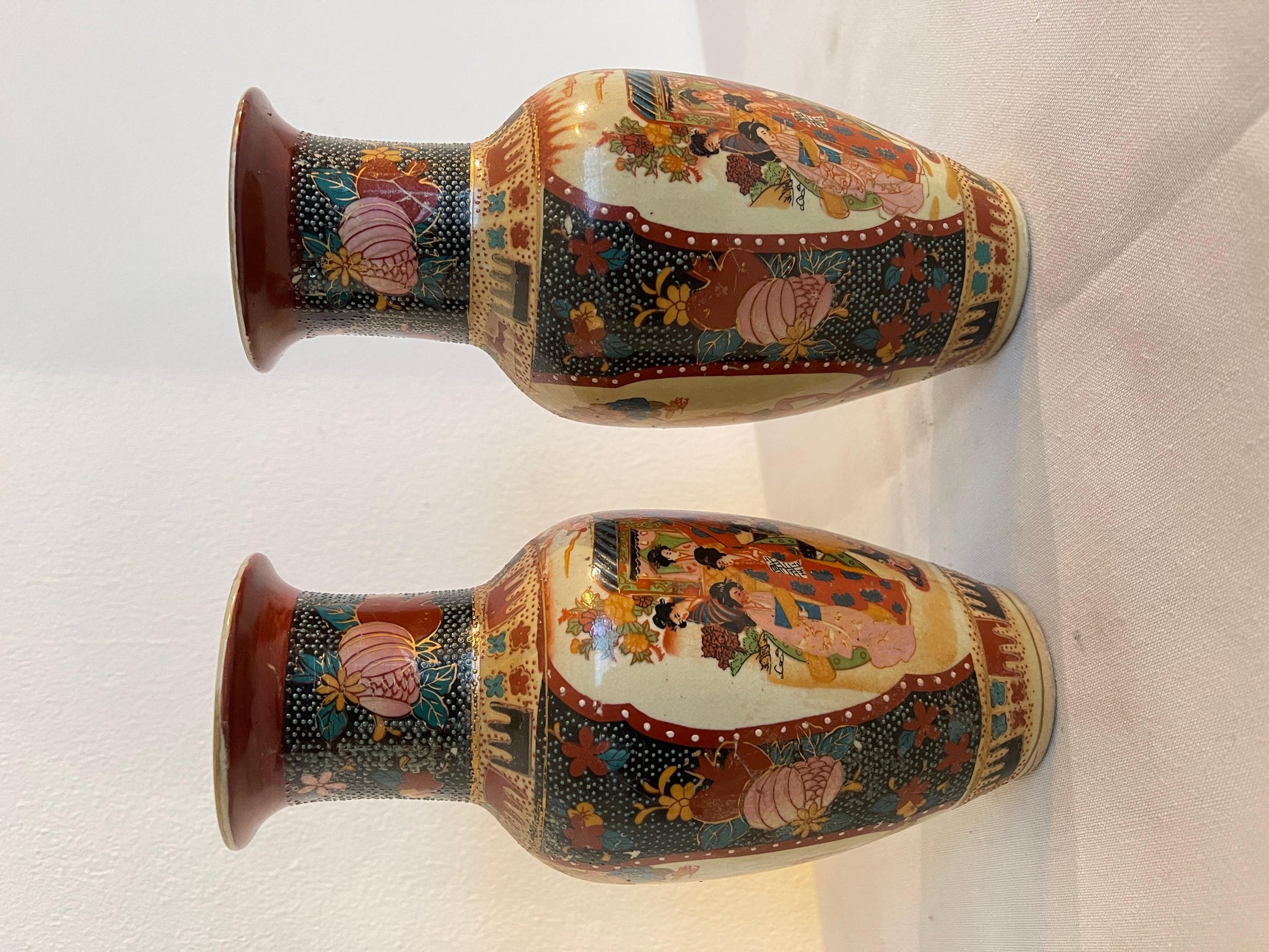 Antica coppia di vasi giapponesi stile meiji XX secolo