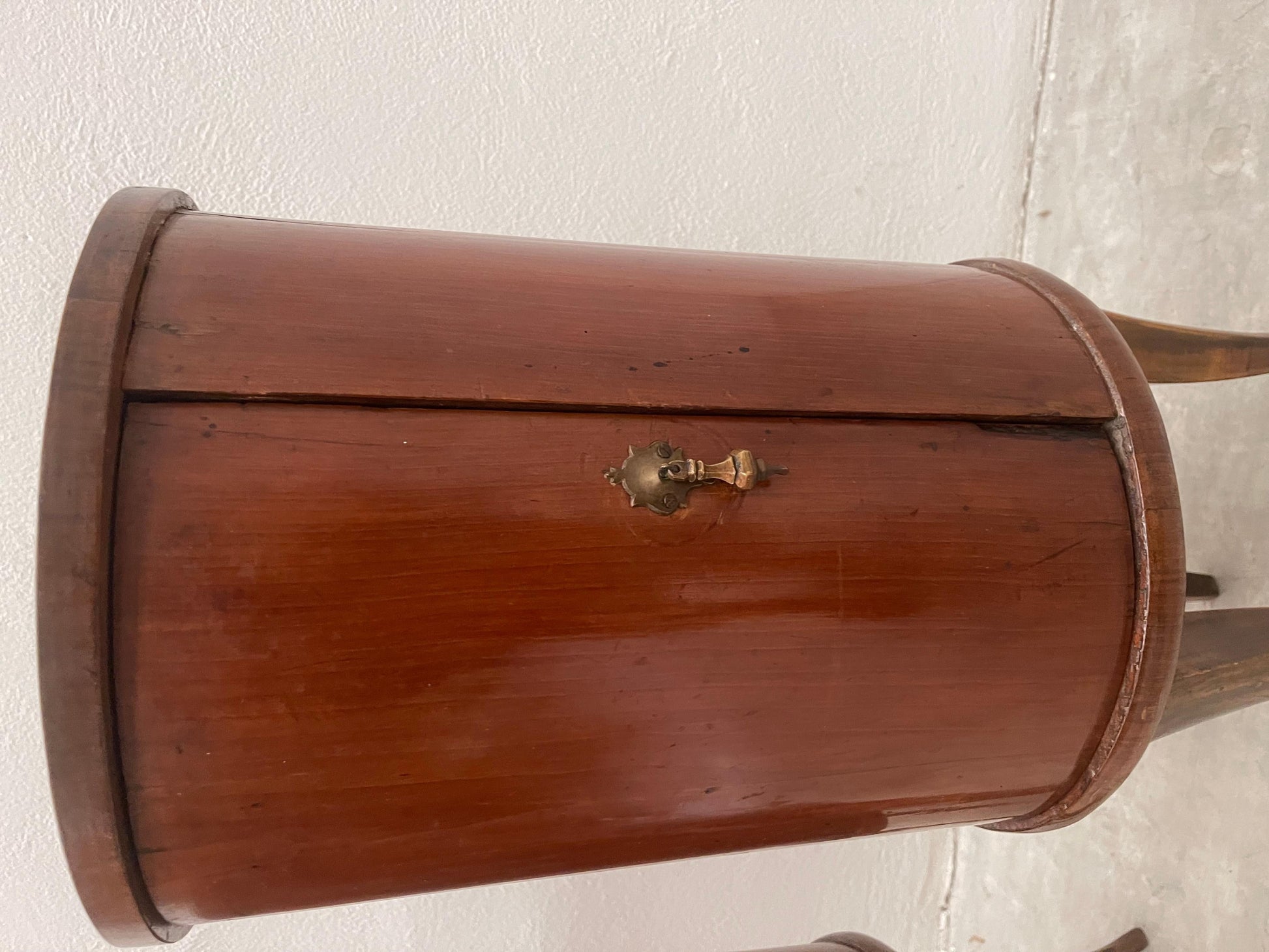 Set Mobiletto rotondo vintage in legno originale