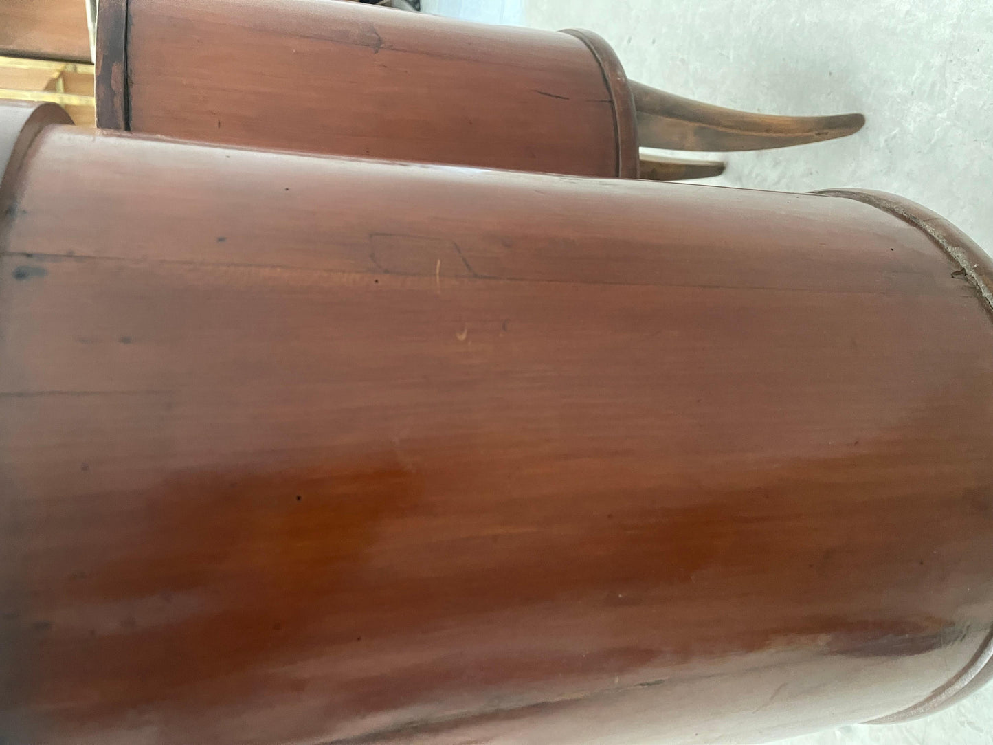 Set Mobiletto rotondo vintage in legno originale