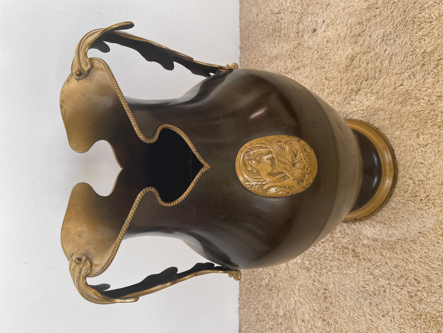 Portaombrelli italiano in ottone stille classico anni '90