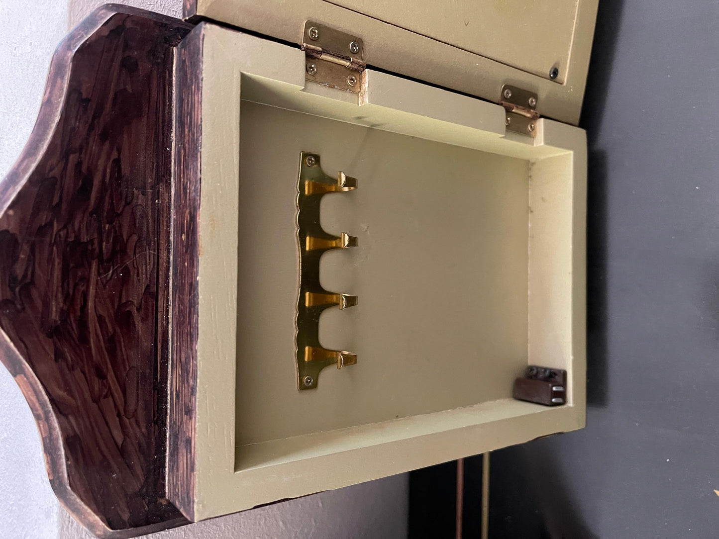 Appendichiavi angoli in legno vintage