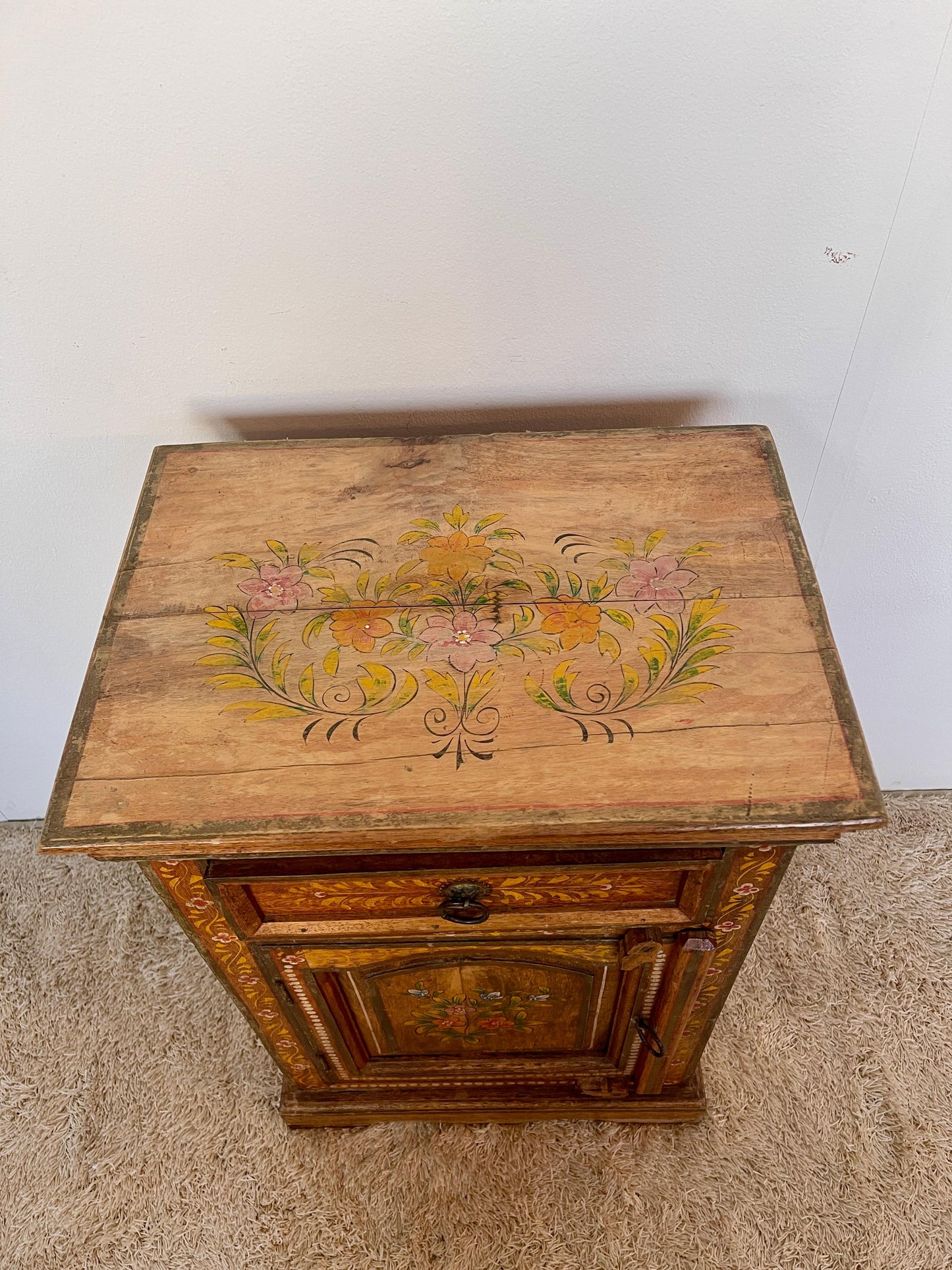 Mobiletto comodini antico dipinto italia anni '50