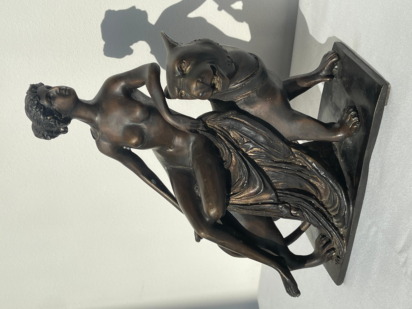 Scultura, Arianna in bronzo che cavalca una pantera, XX secolo