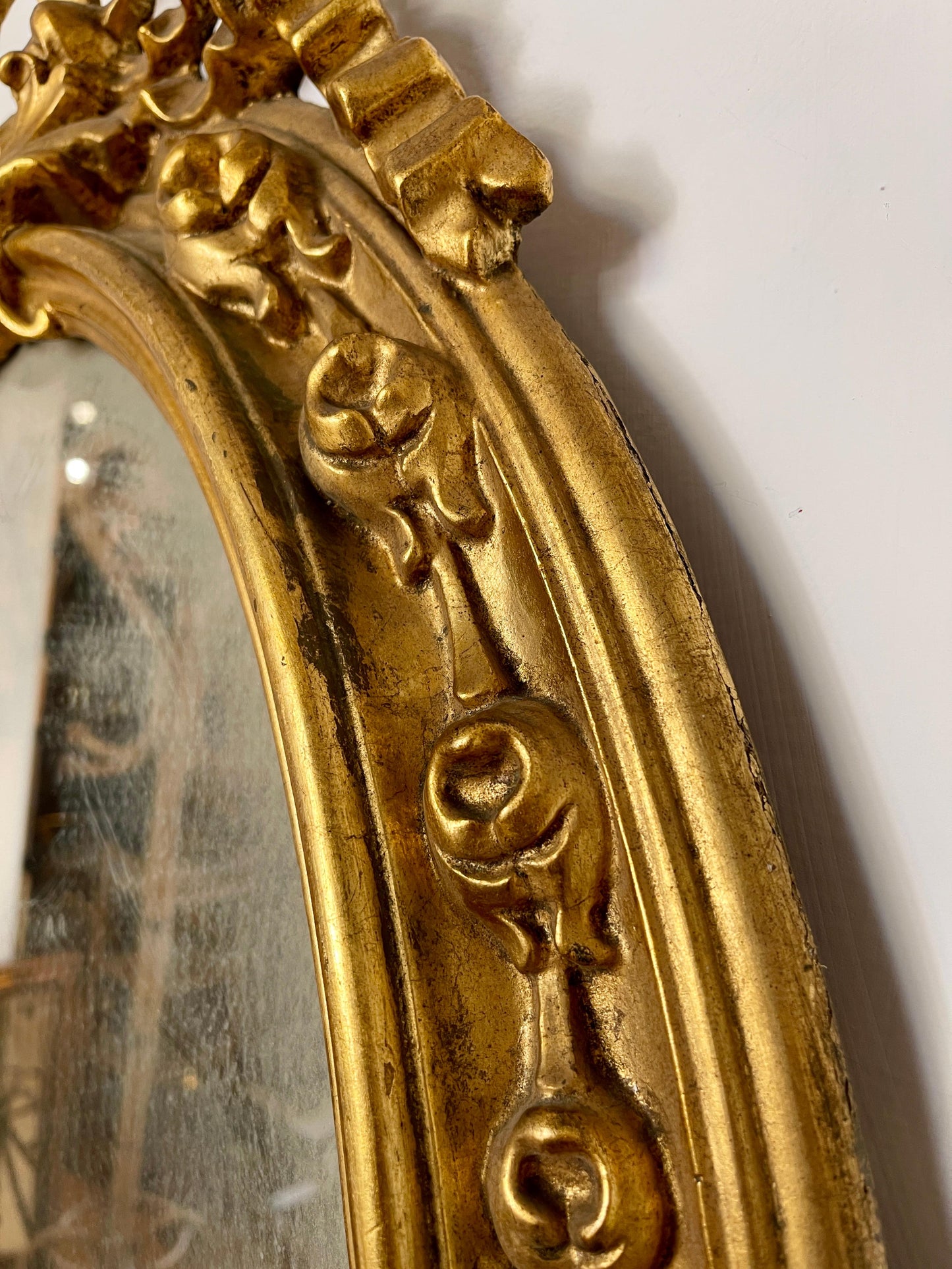 Antica specchiera in foglia oro francese secolo XIX