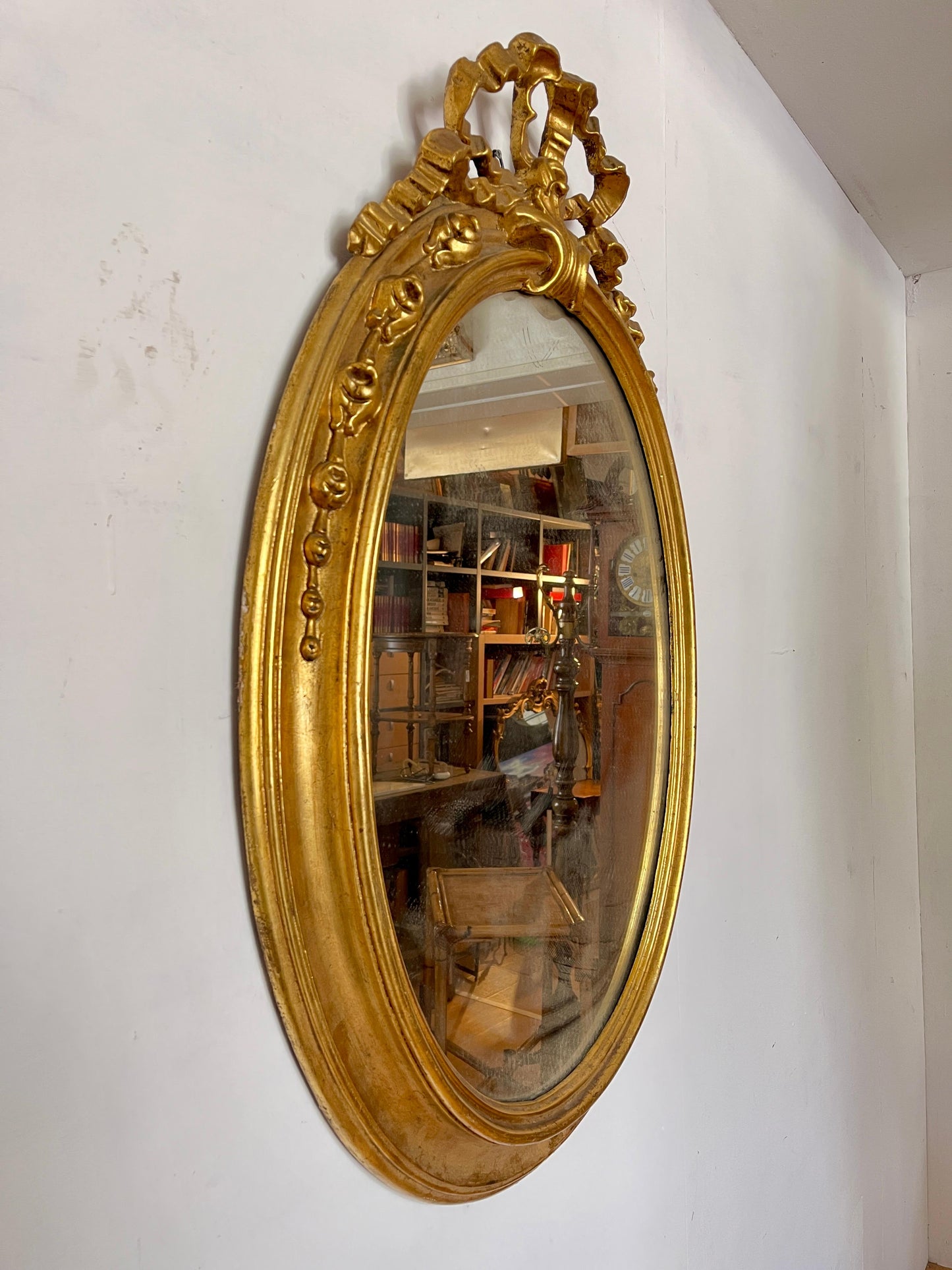 Antica specchiera in foglia oro francese secolo XIX