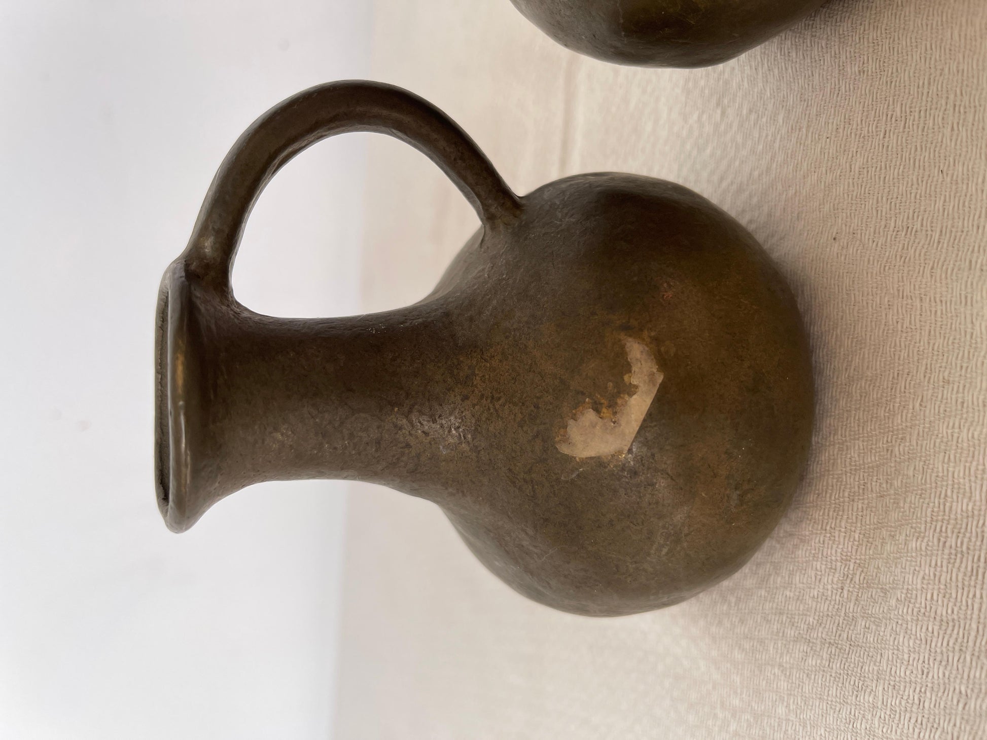 Antica coppia di vasi in bronzo massiccio, XIX secolo