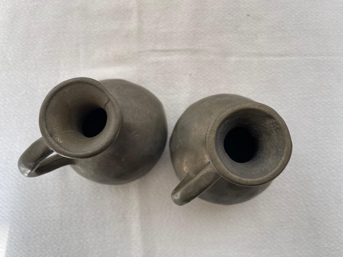 Antica coppia di vasi in bronzo massiccio, XIX secolo