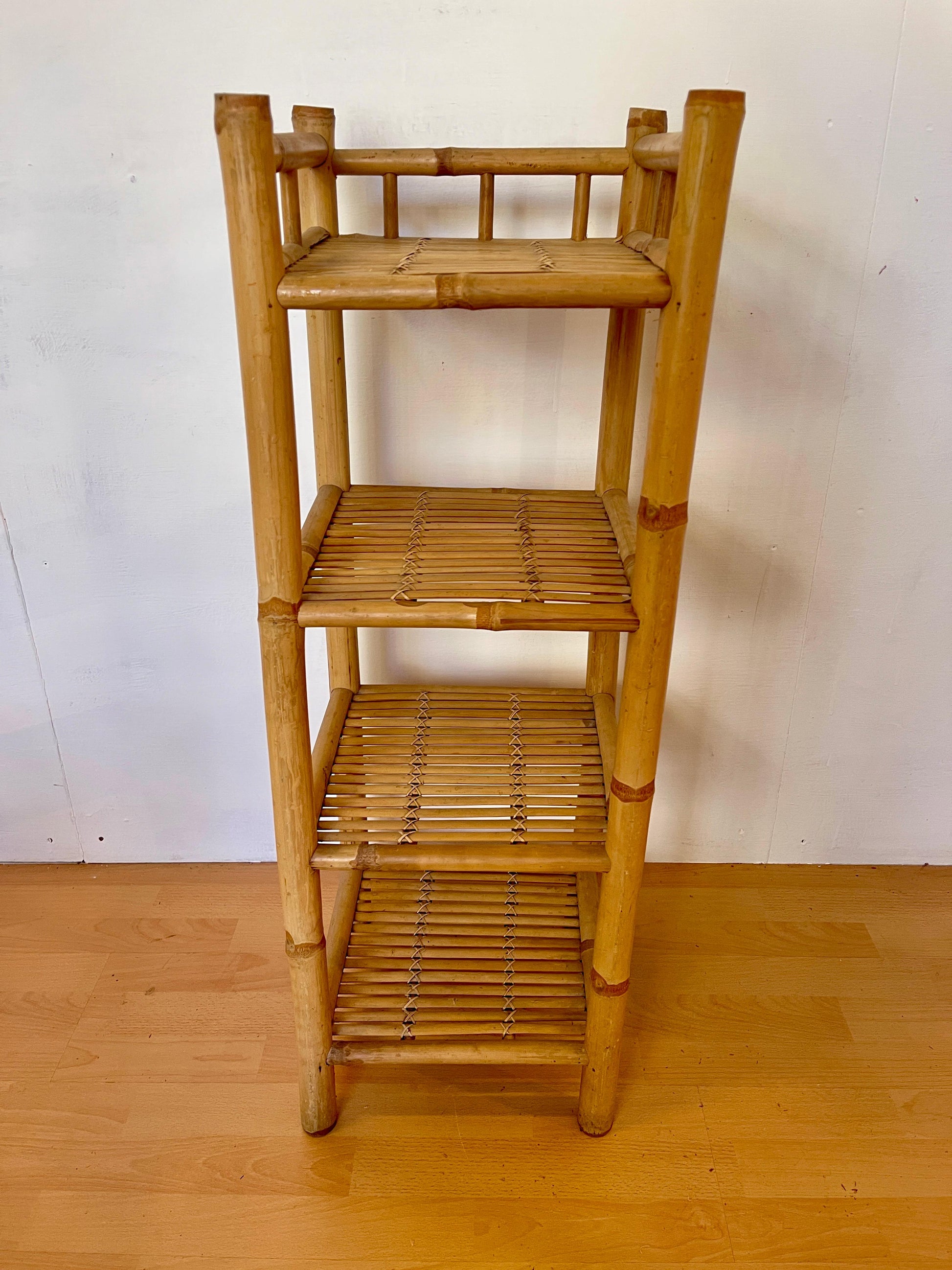 Scaffale in bambu design bonachina anni '90