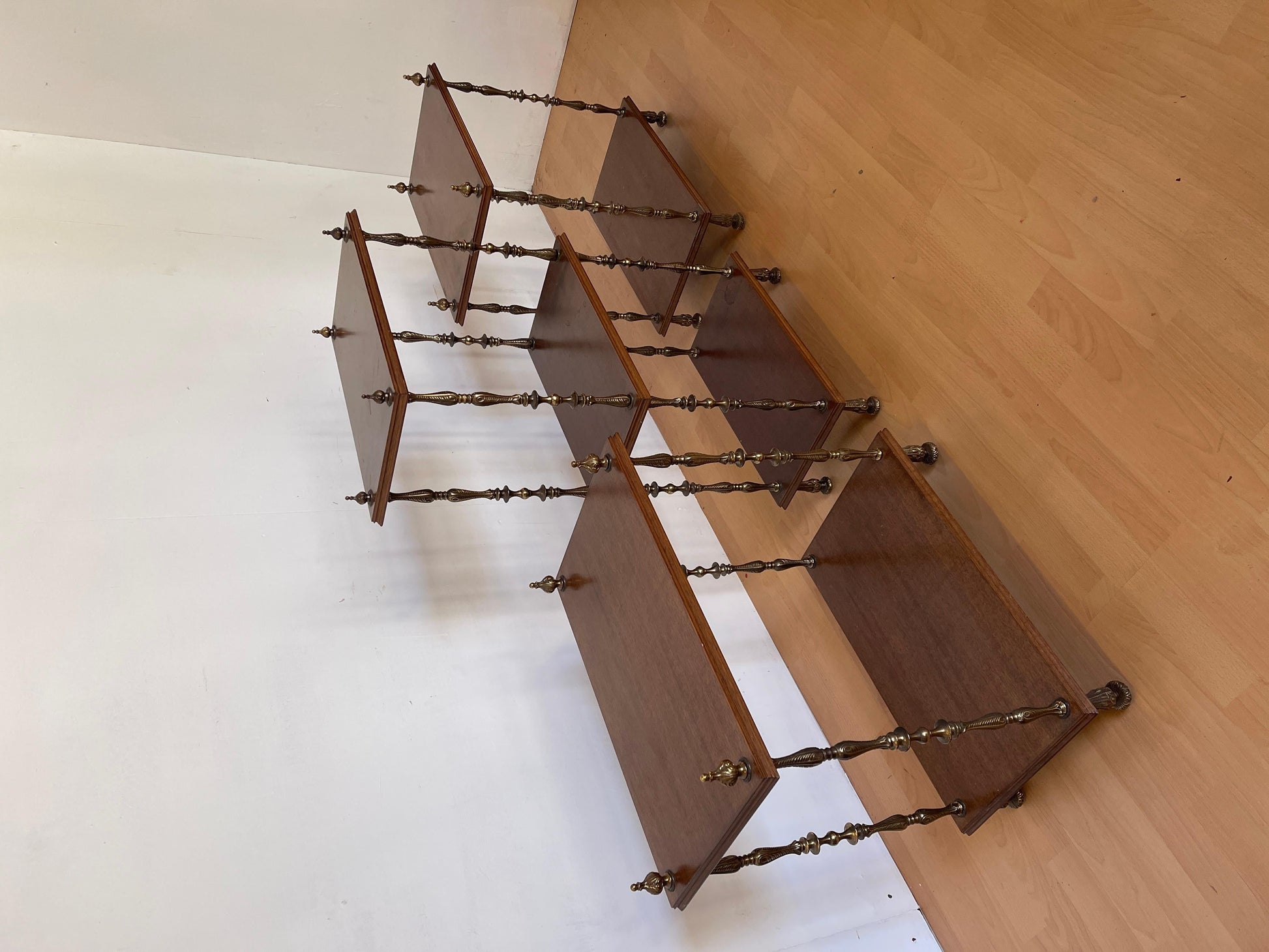 Set di librerie classiche italiane degli anni '50 in legno e bronzo