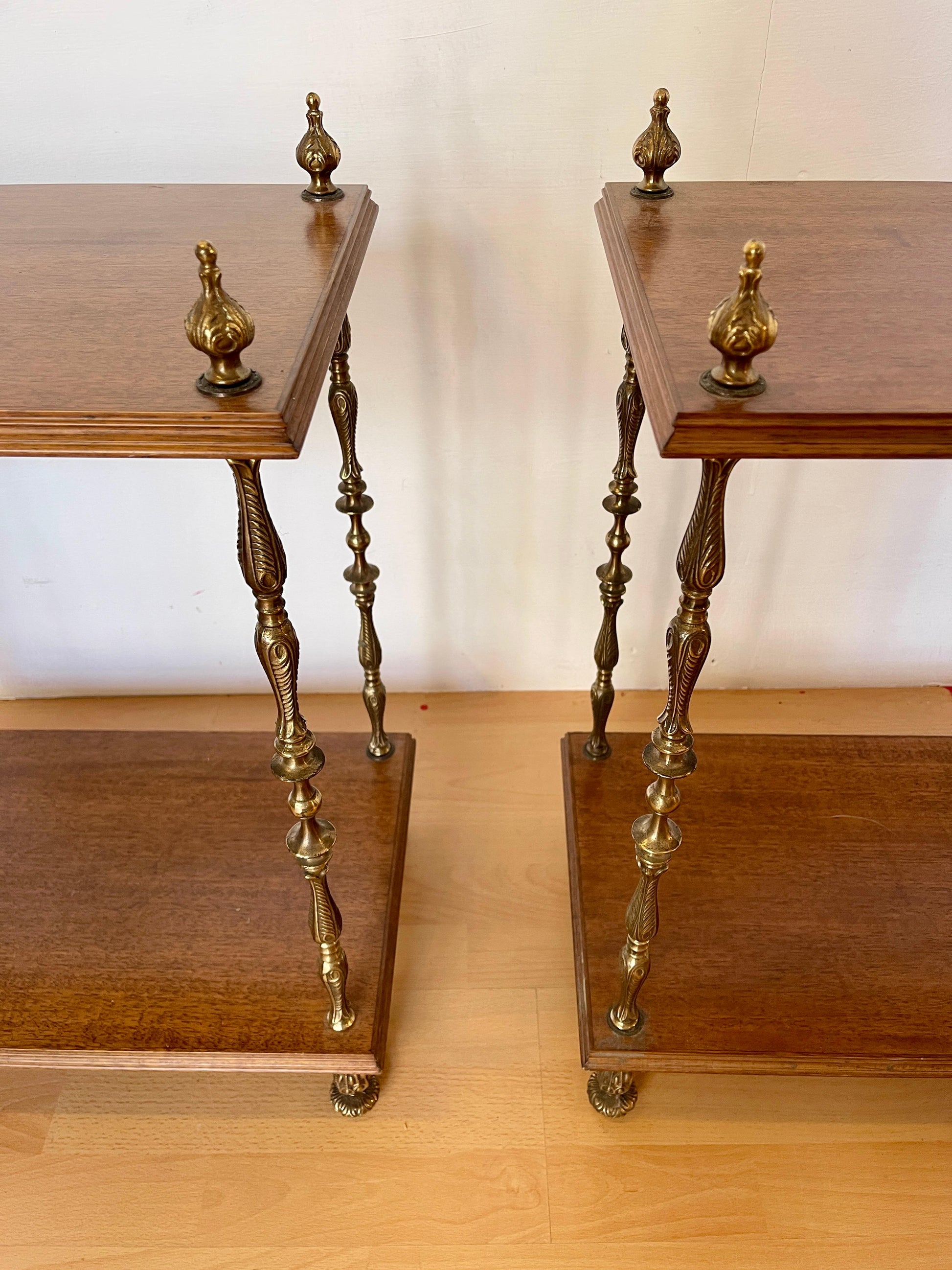 Set di librerie classiche italiane degli anni '50 in legno e bronzo