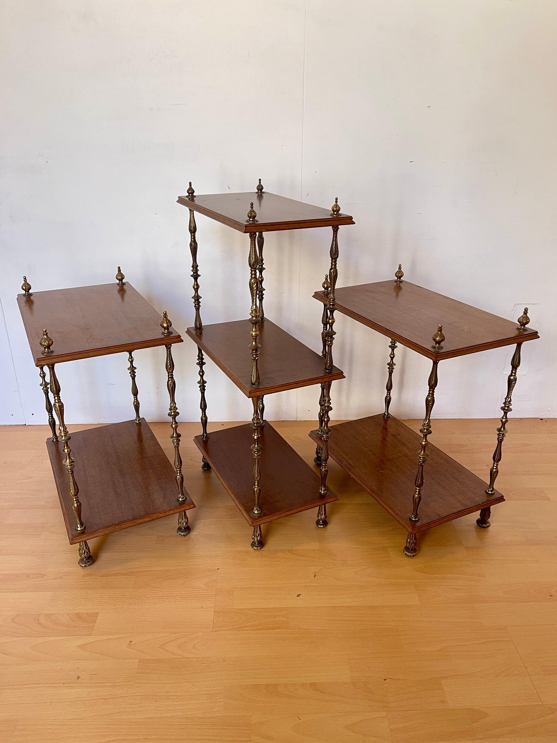 Set di librerie classiche italiane degli anni '50 in legno e bronzo