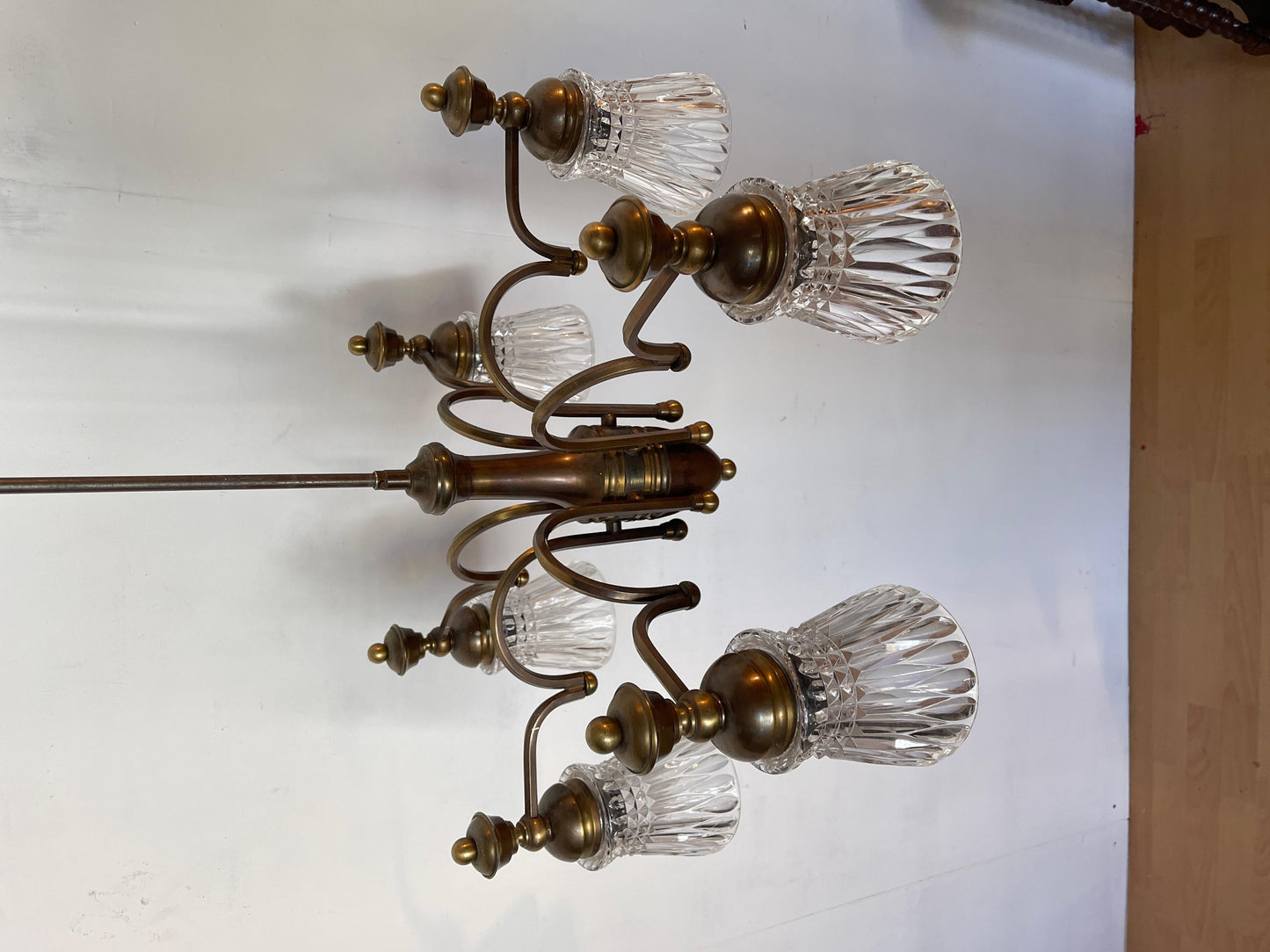 Lampadadario ArtDeco in bronzo e vetro anni '50