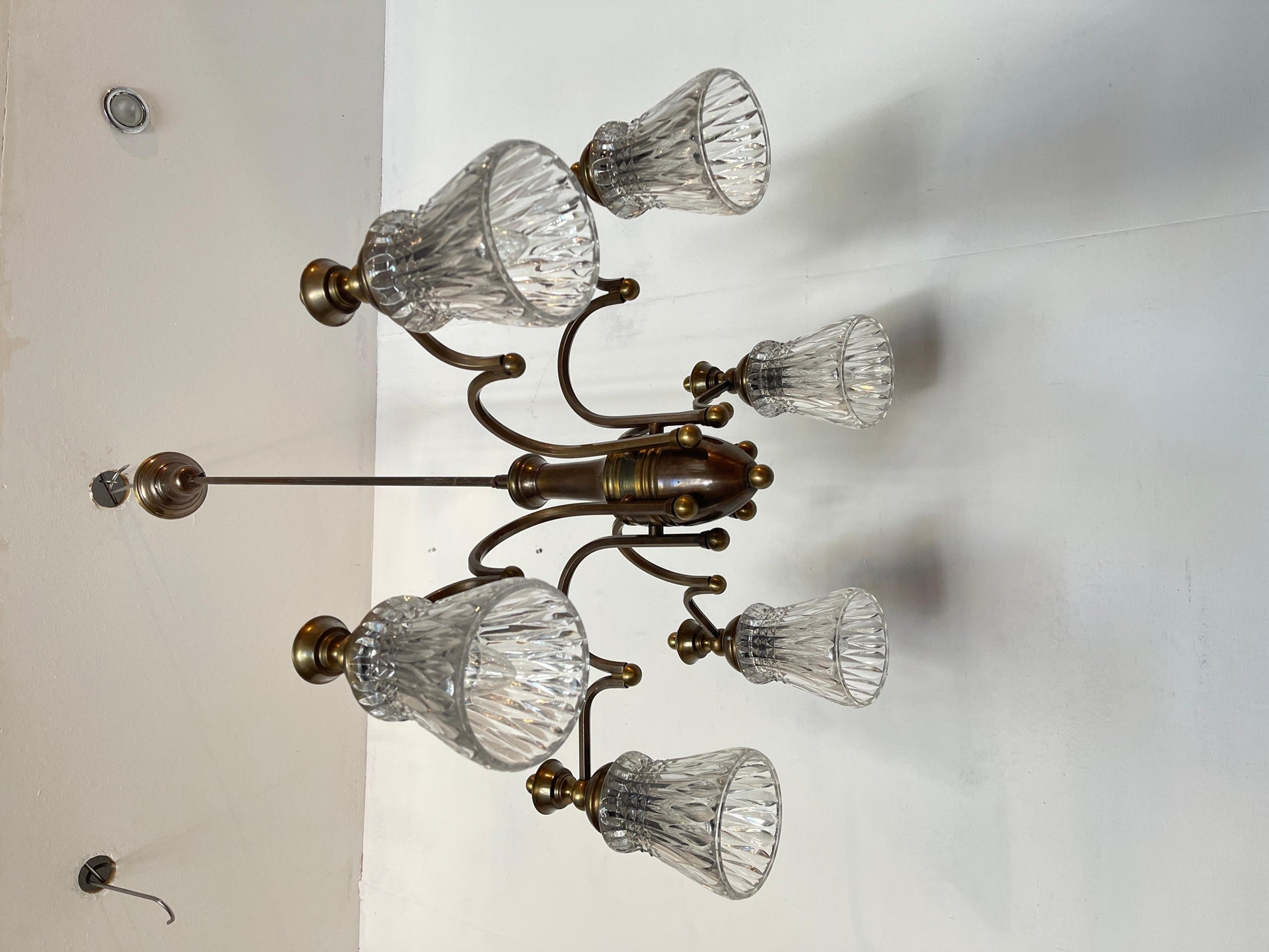 Lampadadario ArtDeco in bronzo e vetro anni '50