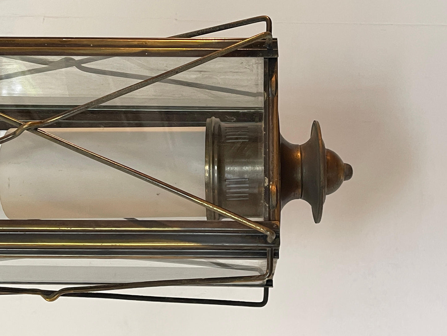 Lampadario classico italiano in bronzo e cristallo stile anni '40