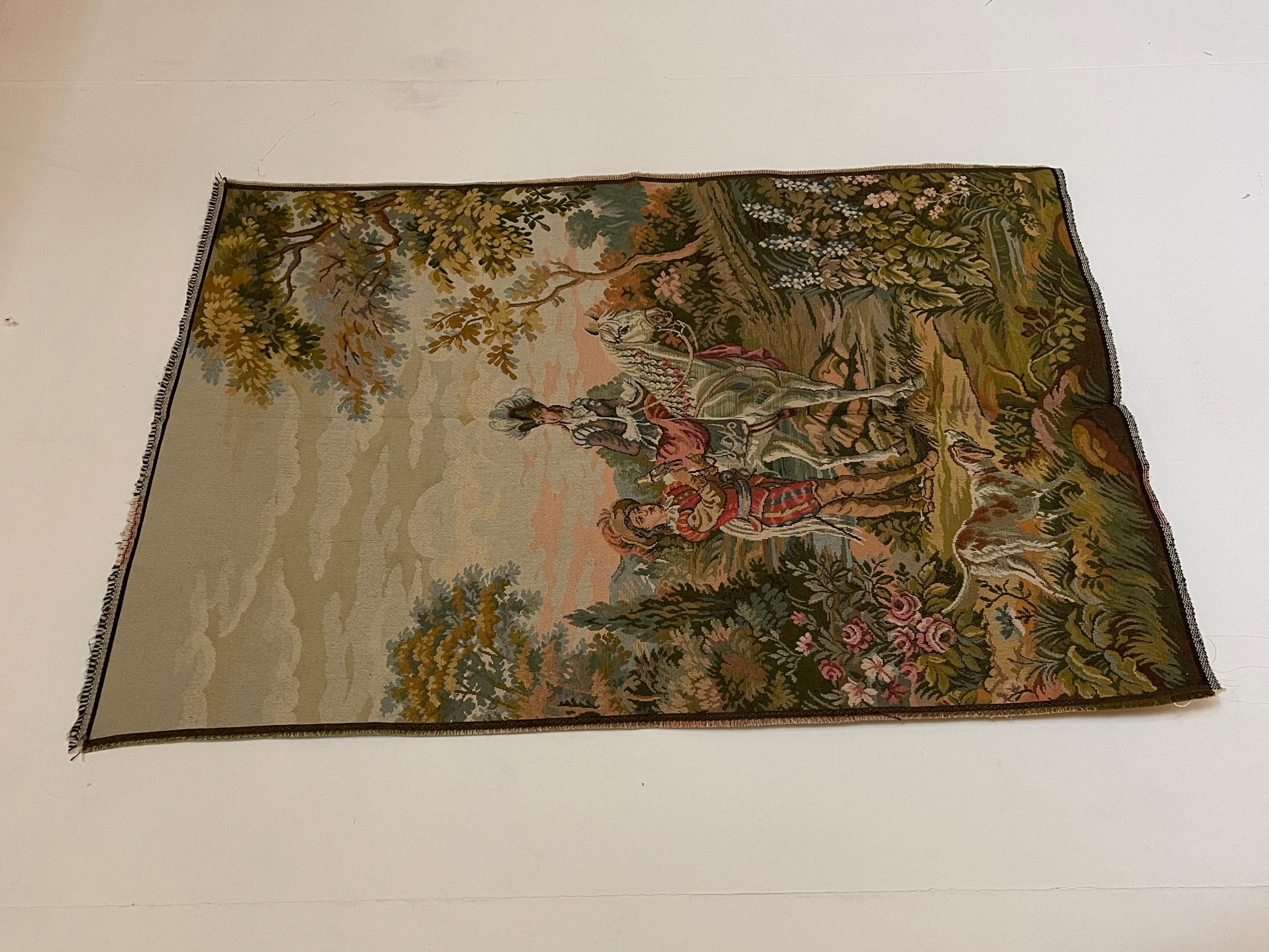 Arazzo francese raffigurante un cavallo d'epoca degli anni '90.