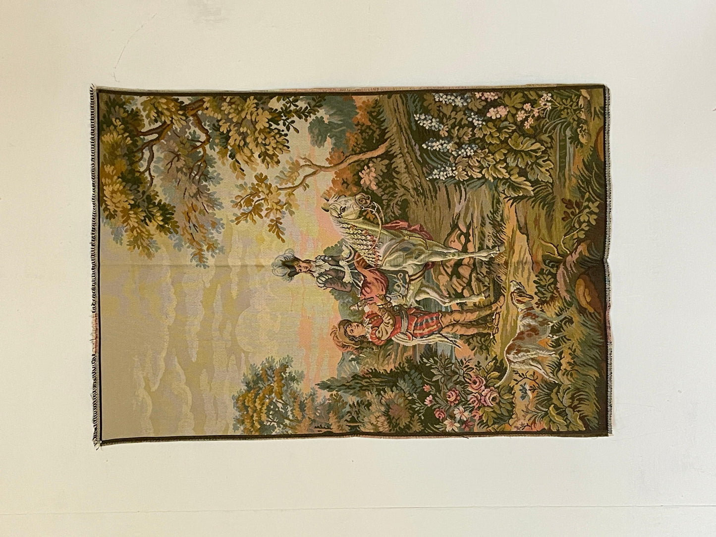 Arazzo francese raffigurante un cavallo d'epoca degli anni '90.