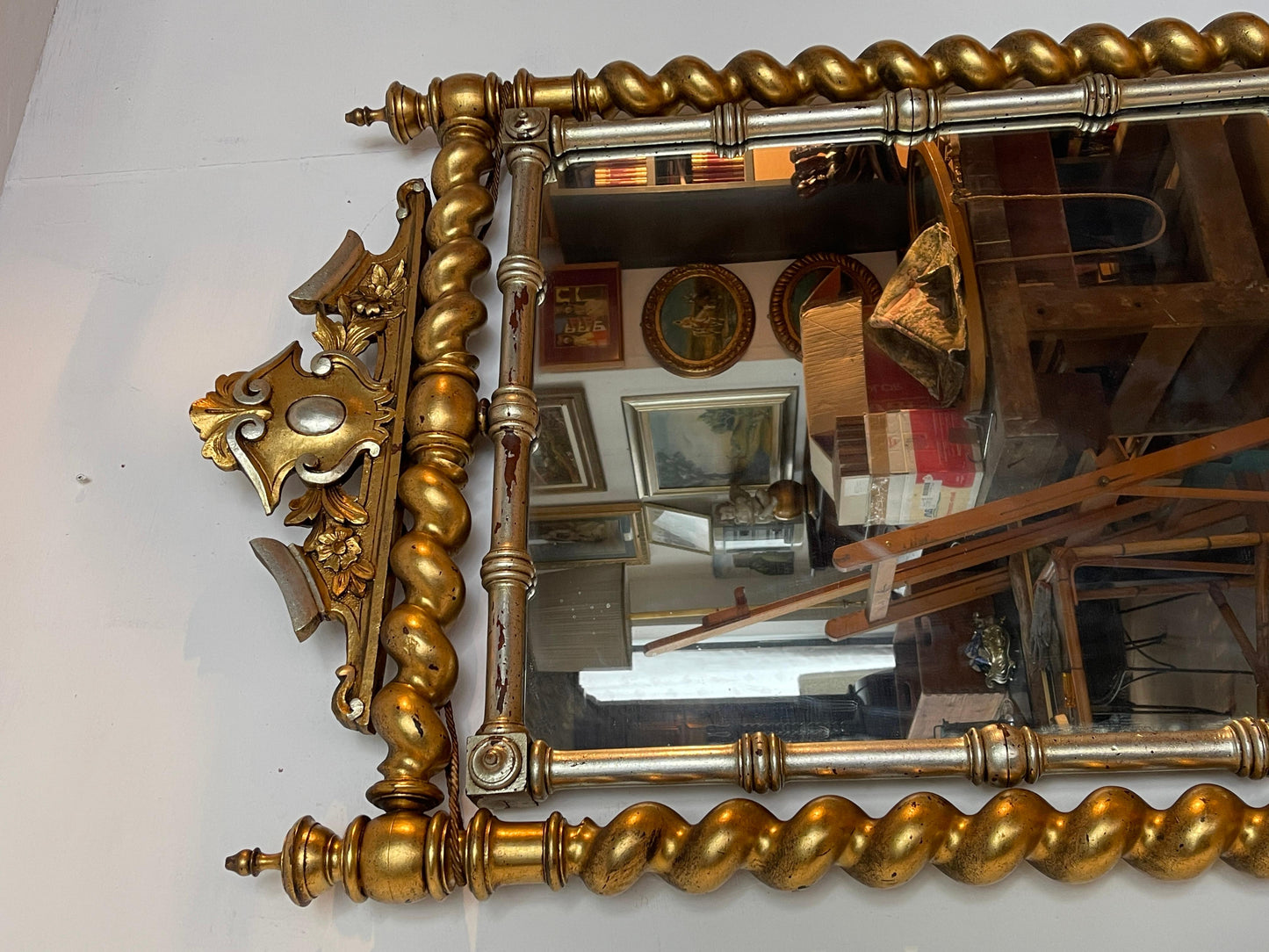 Antico specchio in legno in stile tortiglione fine XIX secolo