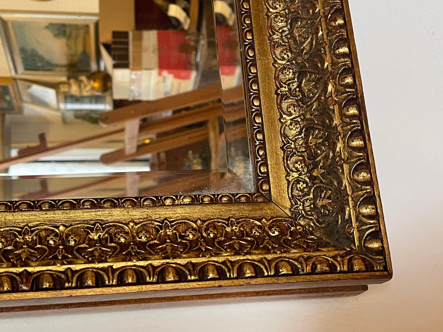 Specchio classico italiano in legno vintage anni '80