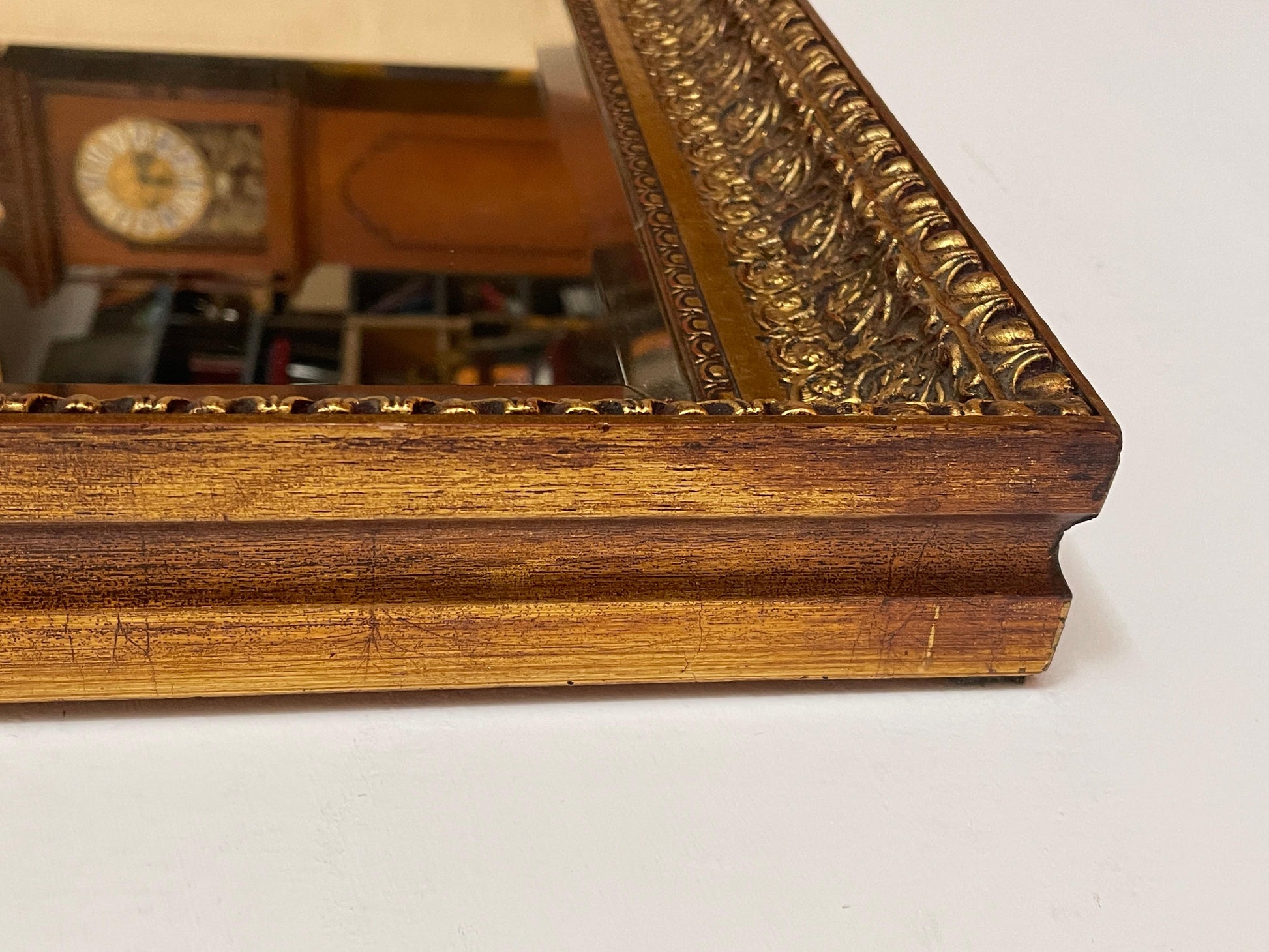 Specchio classico italiano in legno vintage anni '80