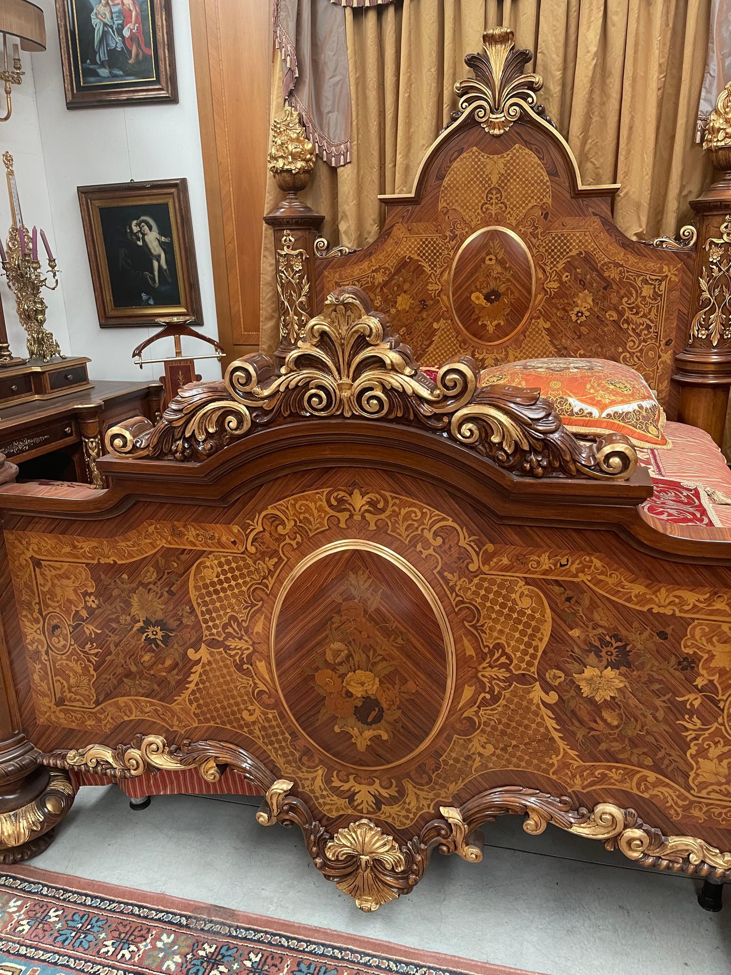 Prestigioso ed lusso Letto francese stile Luigi XV anni '70