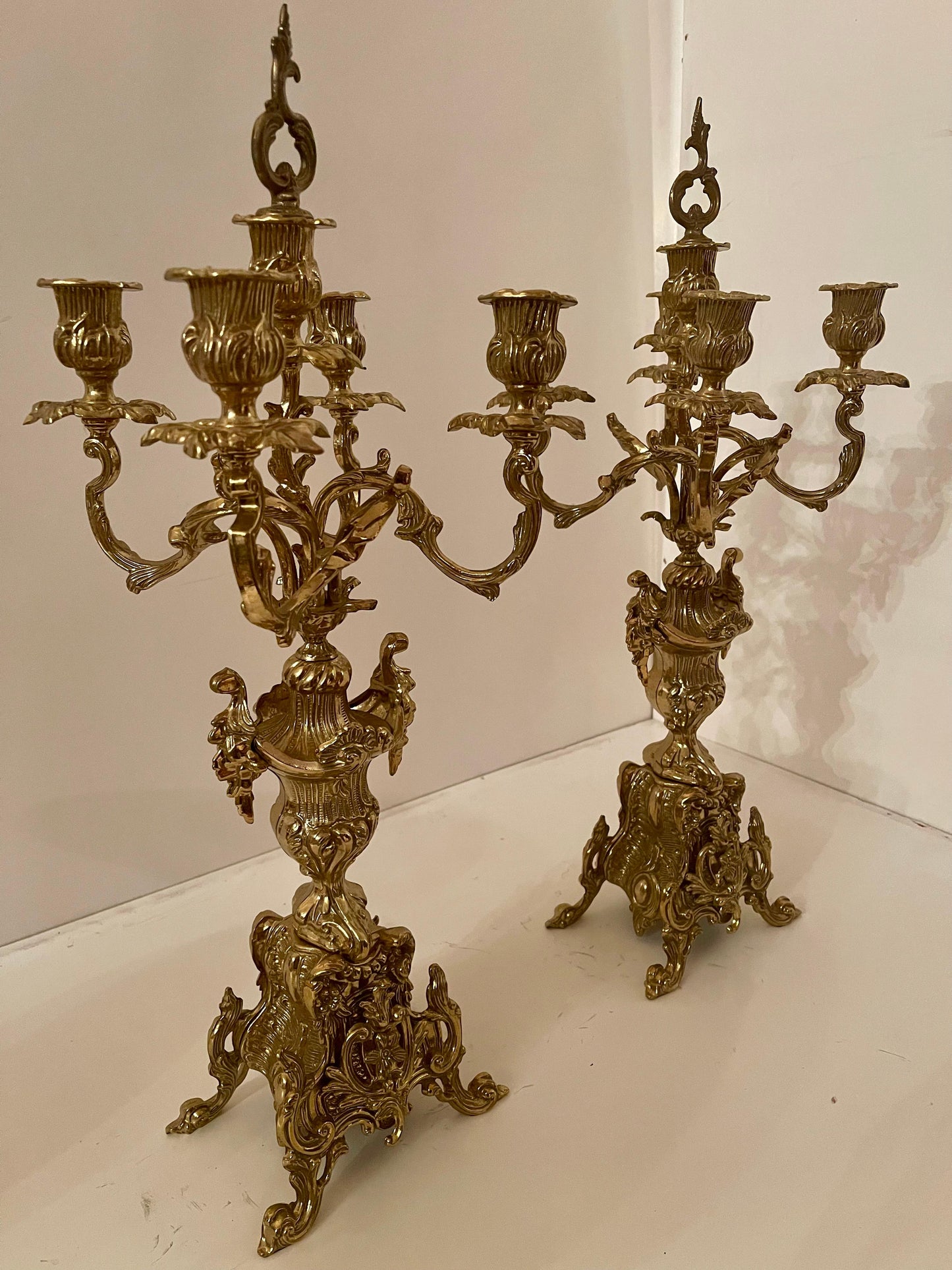 Coppia di candelabri in bronzo dorato stile Napoleone III XX secolo
