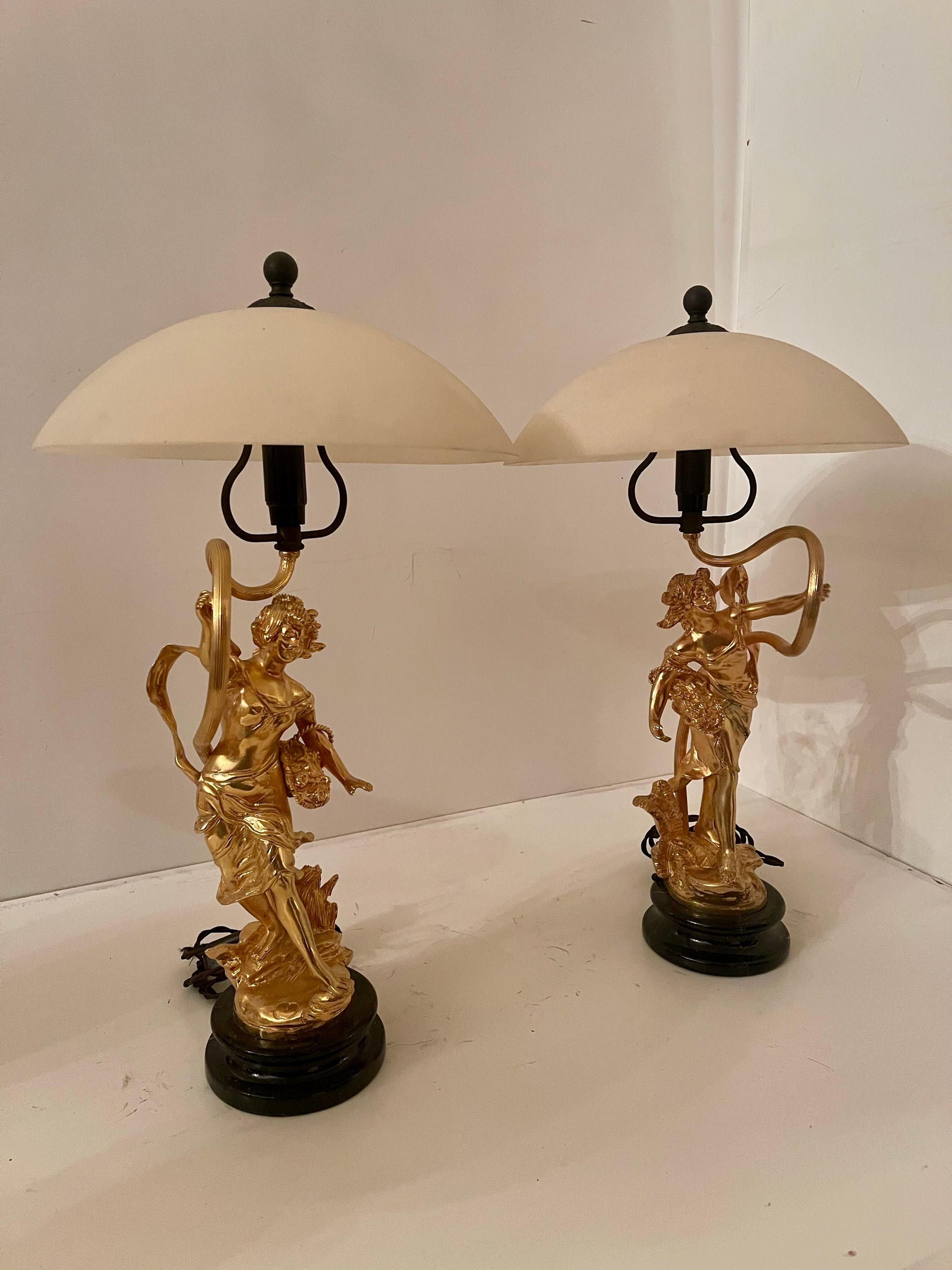 Coppia di lampade da camera in vetro e bronzo lusso stile italian vintage