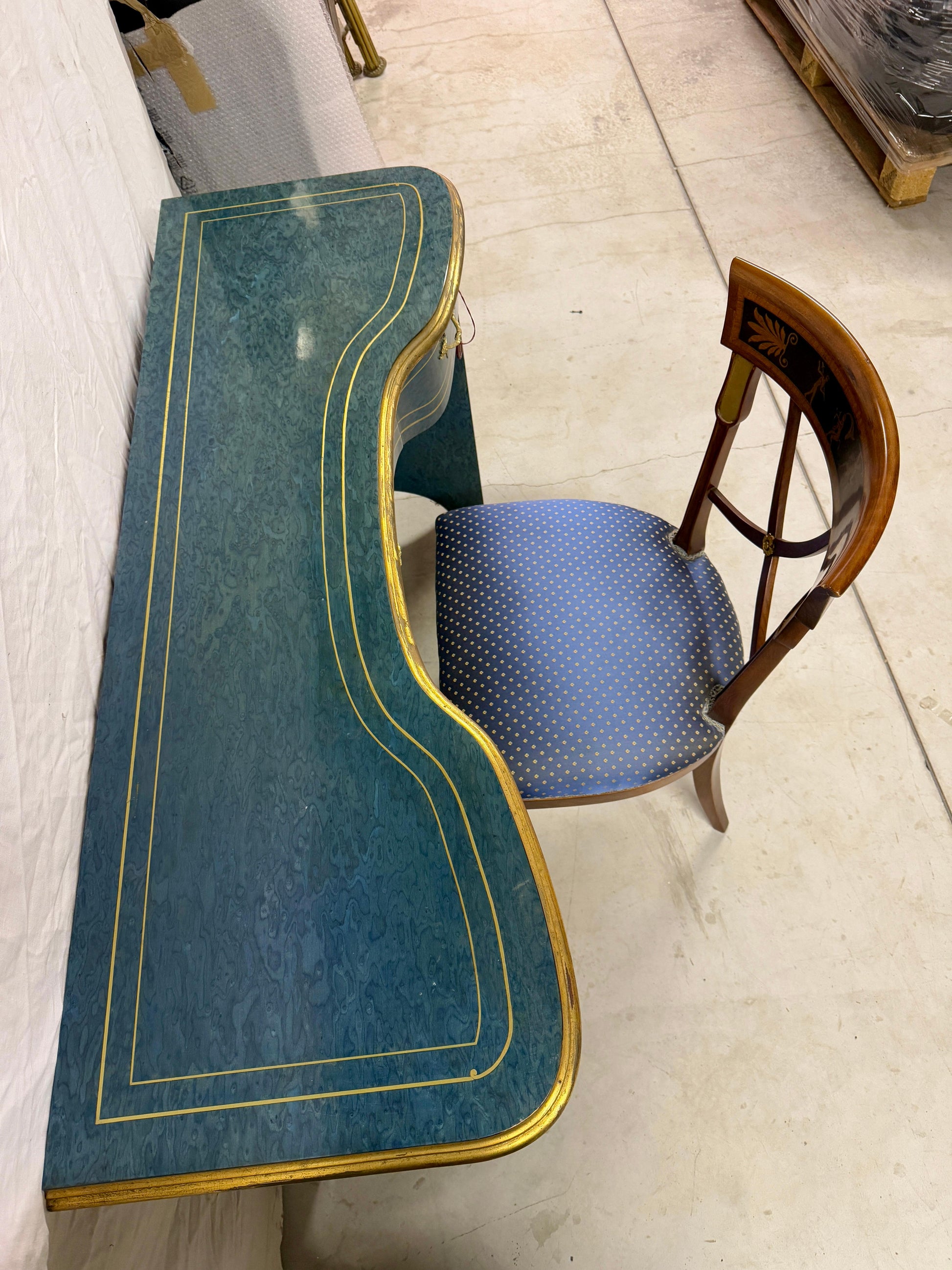 Console, scrivania con sedia in classico stile italiano anni '90