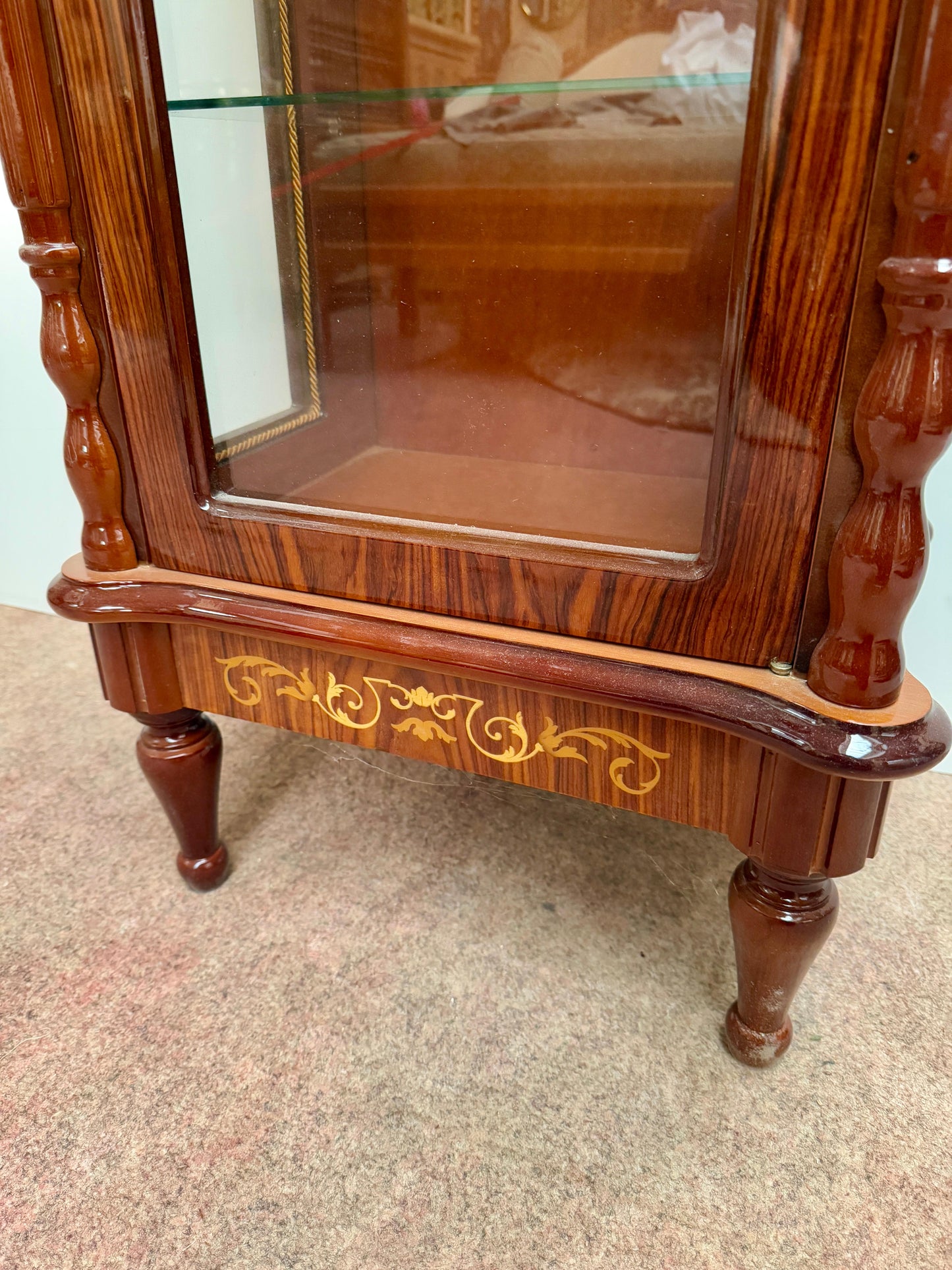 Vetrina italiana in legno noce vintage anni '90