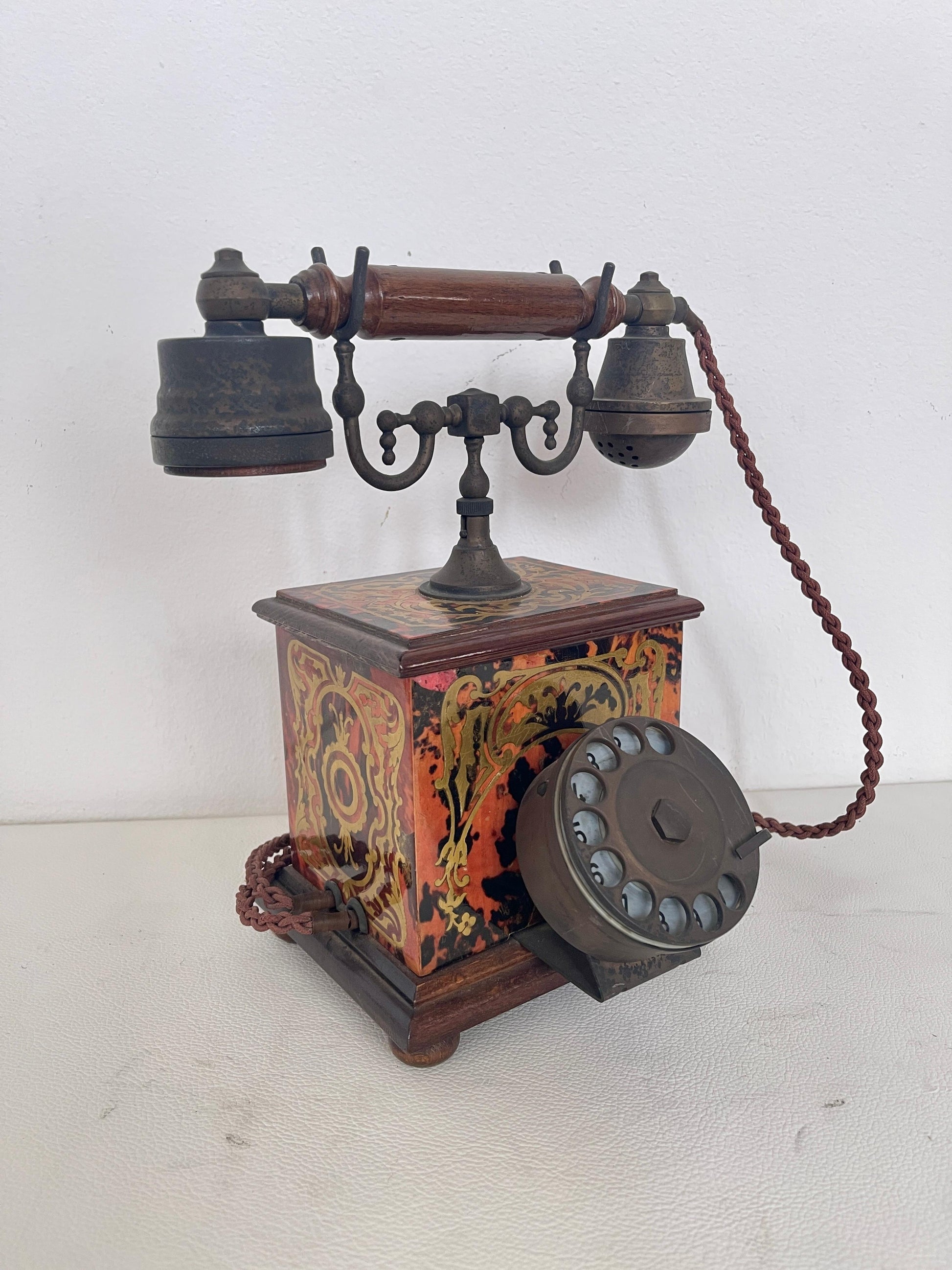 Telefono da Tavolo d'Epoca in Stile Boulle – Legno e Ottone