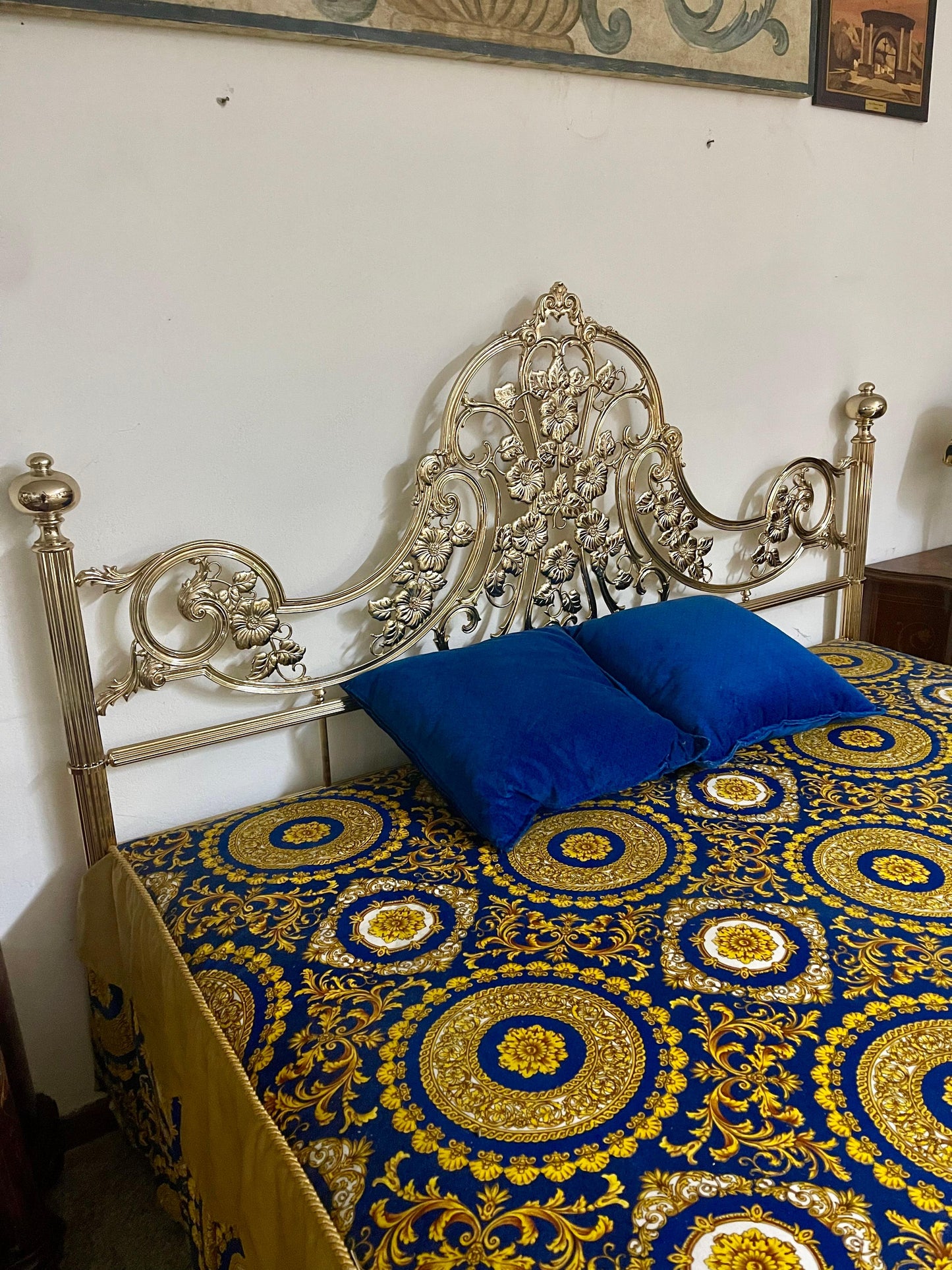 Letto italiano in ottone dorato stile veneziano anni '50