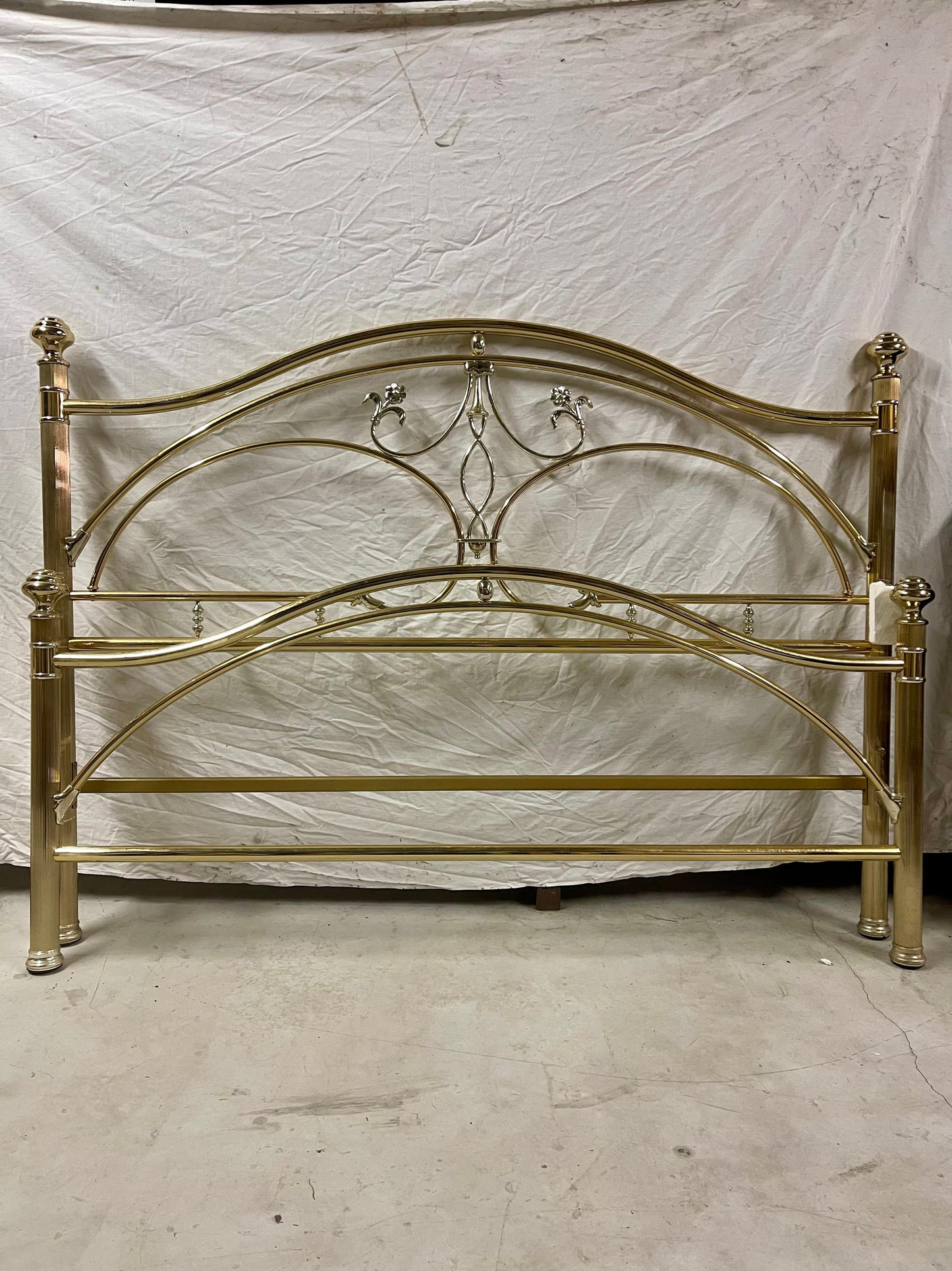 Letto italiano in ottone dorato vintage anni '70
