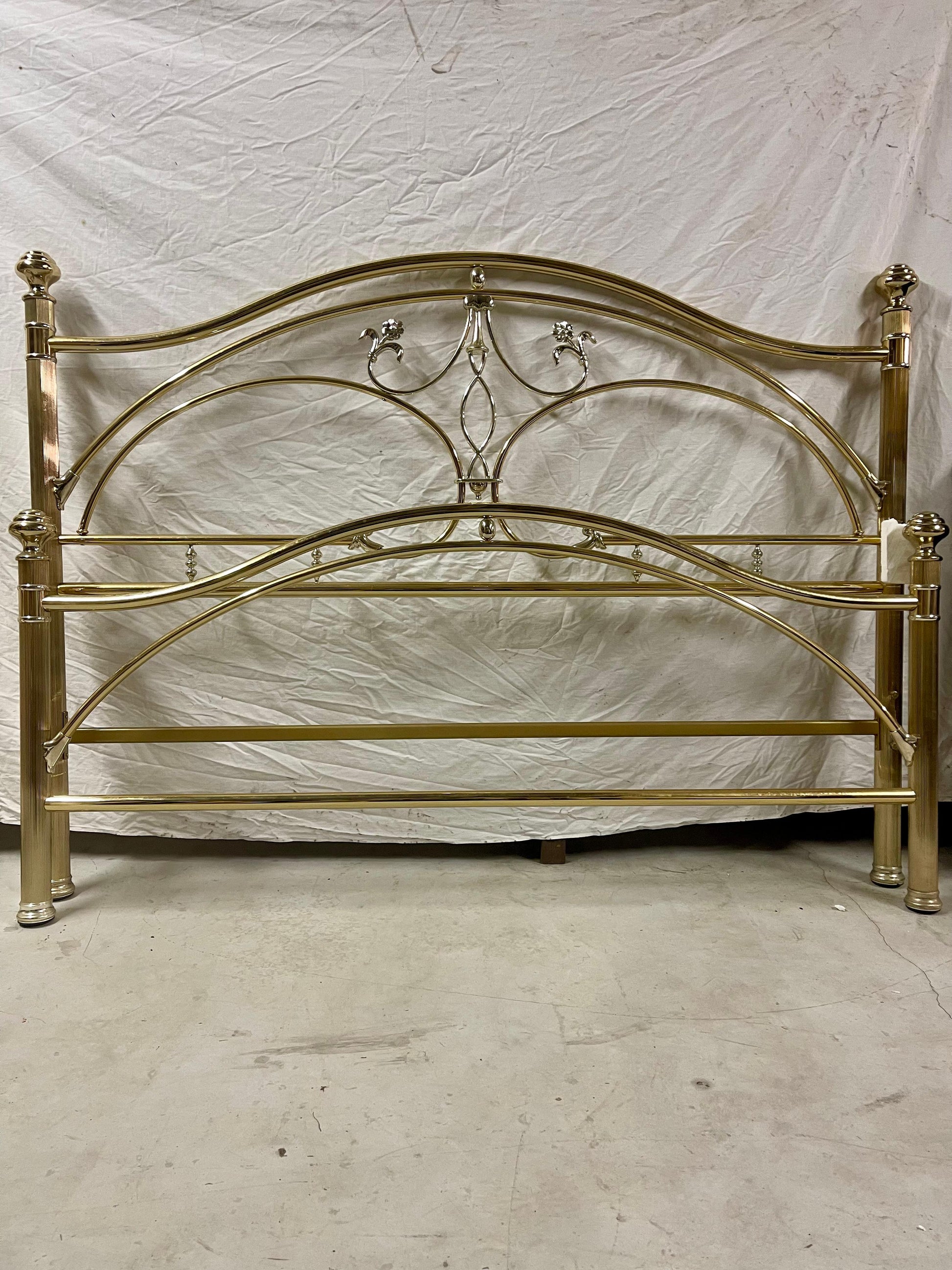 Letto italiano in ottone dorato vintage anni '70